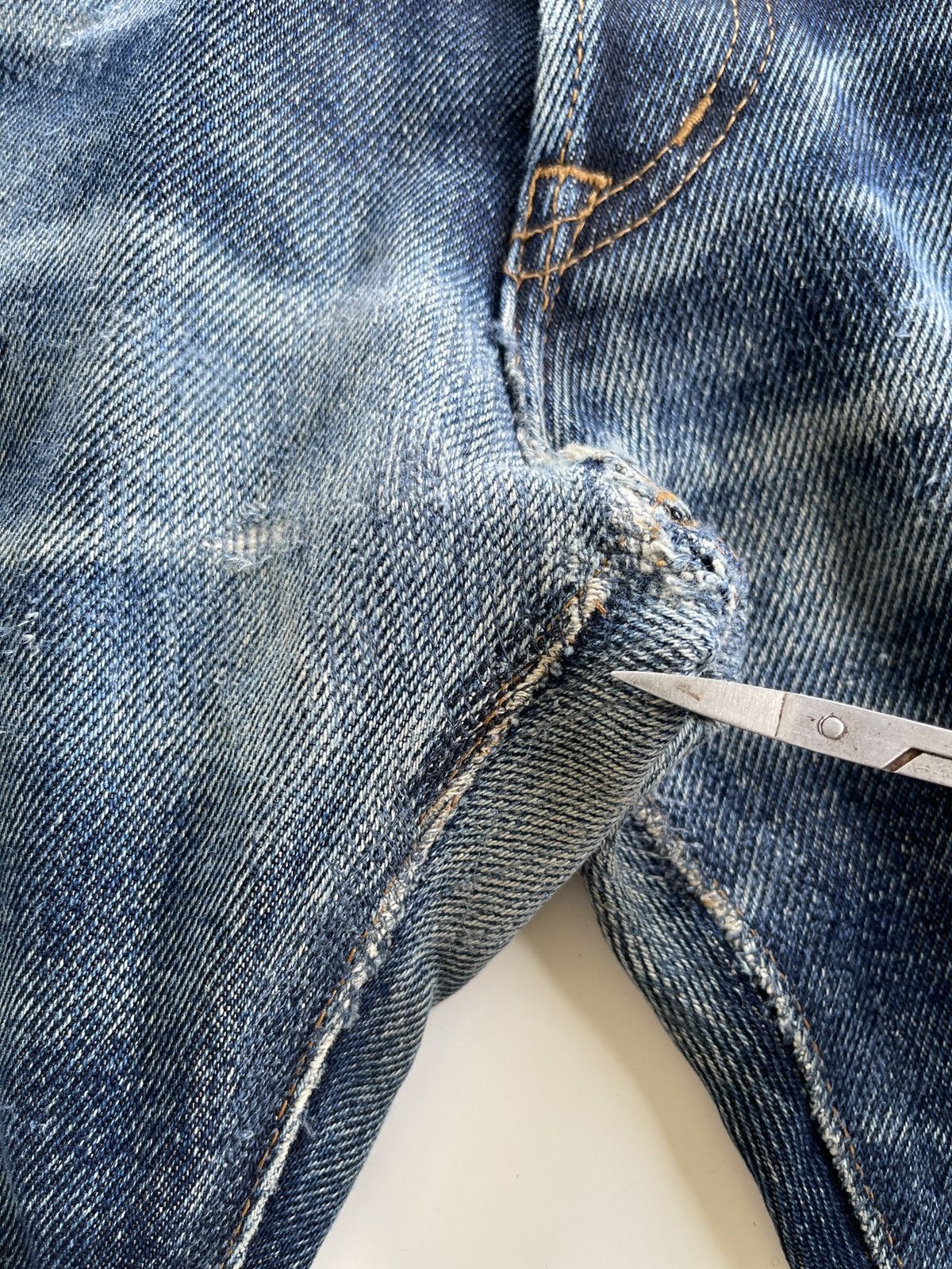 Iron Heart Iron Heart Lot 634 21oz Extra Heavy Denim Distressed Size US 34 / EU 50 - 19 Thumbnail