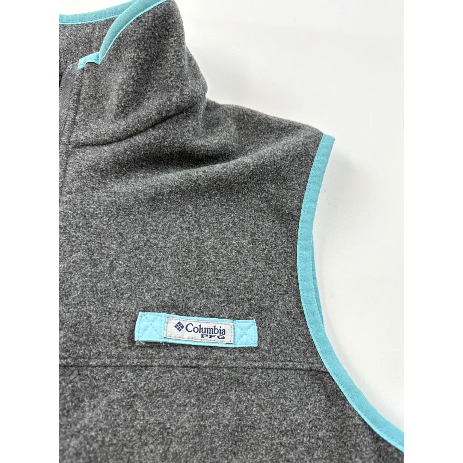 Vintage Columbia PFG Vest Women's Medium Gray Fleece Sleeveless Full Zip Vest Size M / US 6-8 / IT 42-44 - 2 Thumbnail