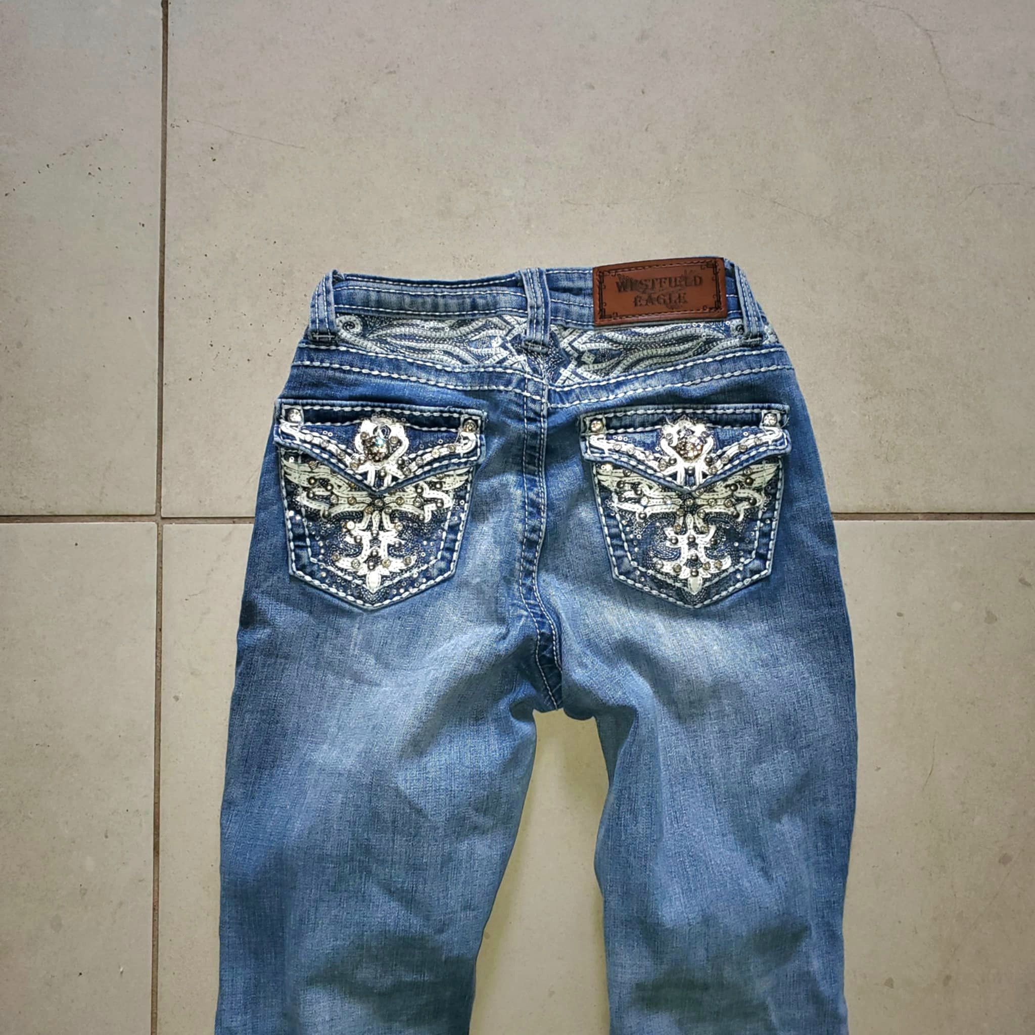 Rock Revival Westfield Eagle Jeans Blue Flared Mid Rise Rhinestones Size 24" / US 00 / IT 34 - 4 Thumbnail