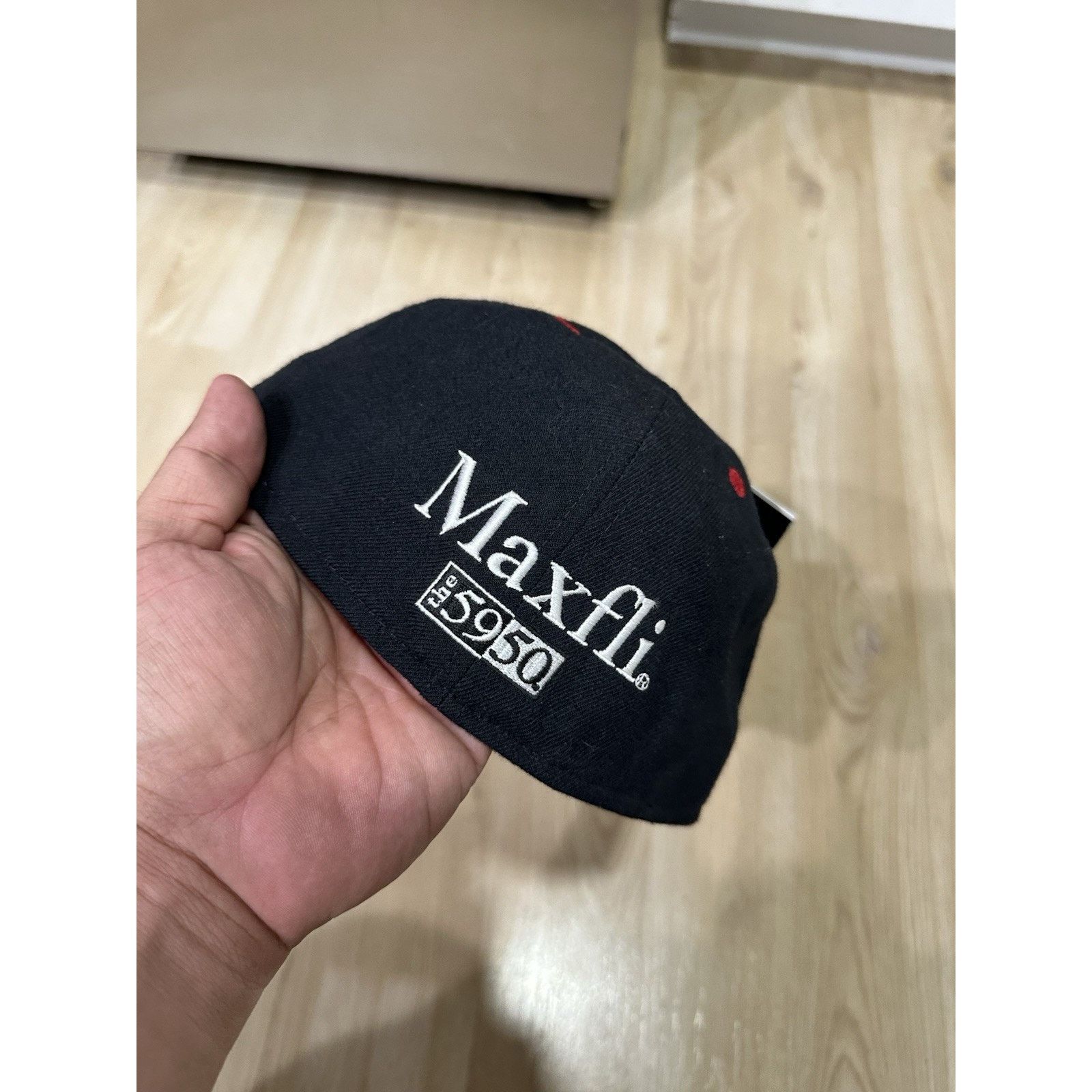 New Balance New Era 59/50 Maxfli Golf Hat Fitted Size 7 1/2 Black/Red Size ONE SIZE - 3 Thumbnail