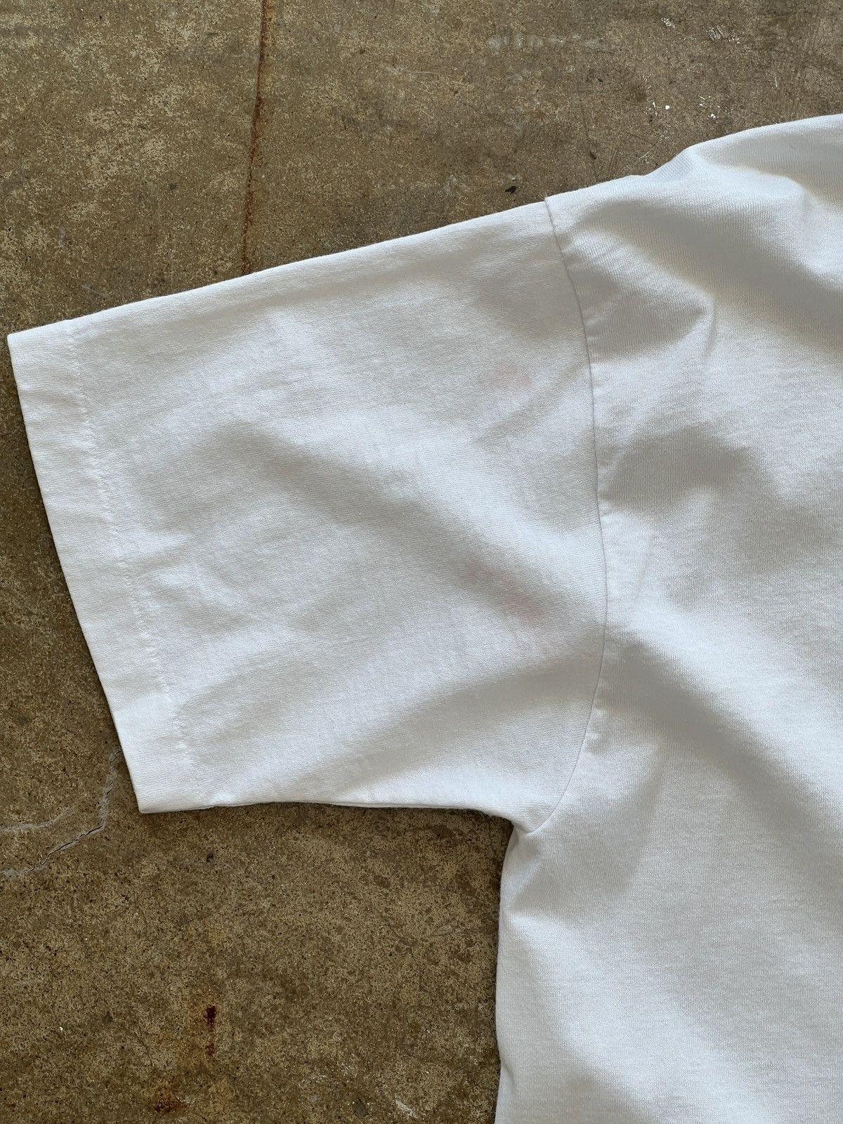 Vintage Vintage 90s 1991 Religious Virgin Mary Church Tee Large Size US L / EU 52-54 / 3 - 7 Thumbnail
