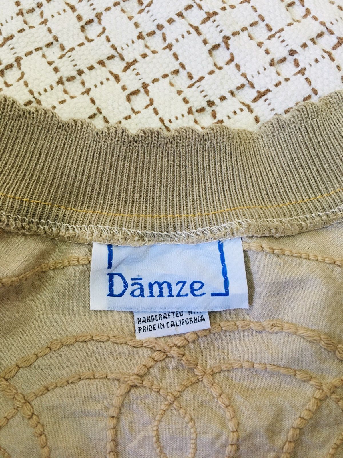 Aran Isles Knitwear Damze Nice Design Jacket (17) Size XL / US 12-14 / IT 48-50 - 4 Thumbnail