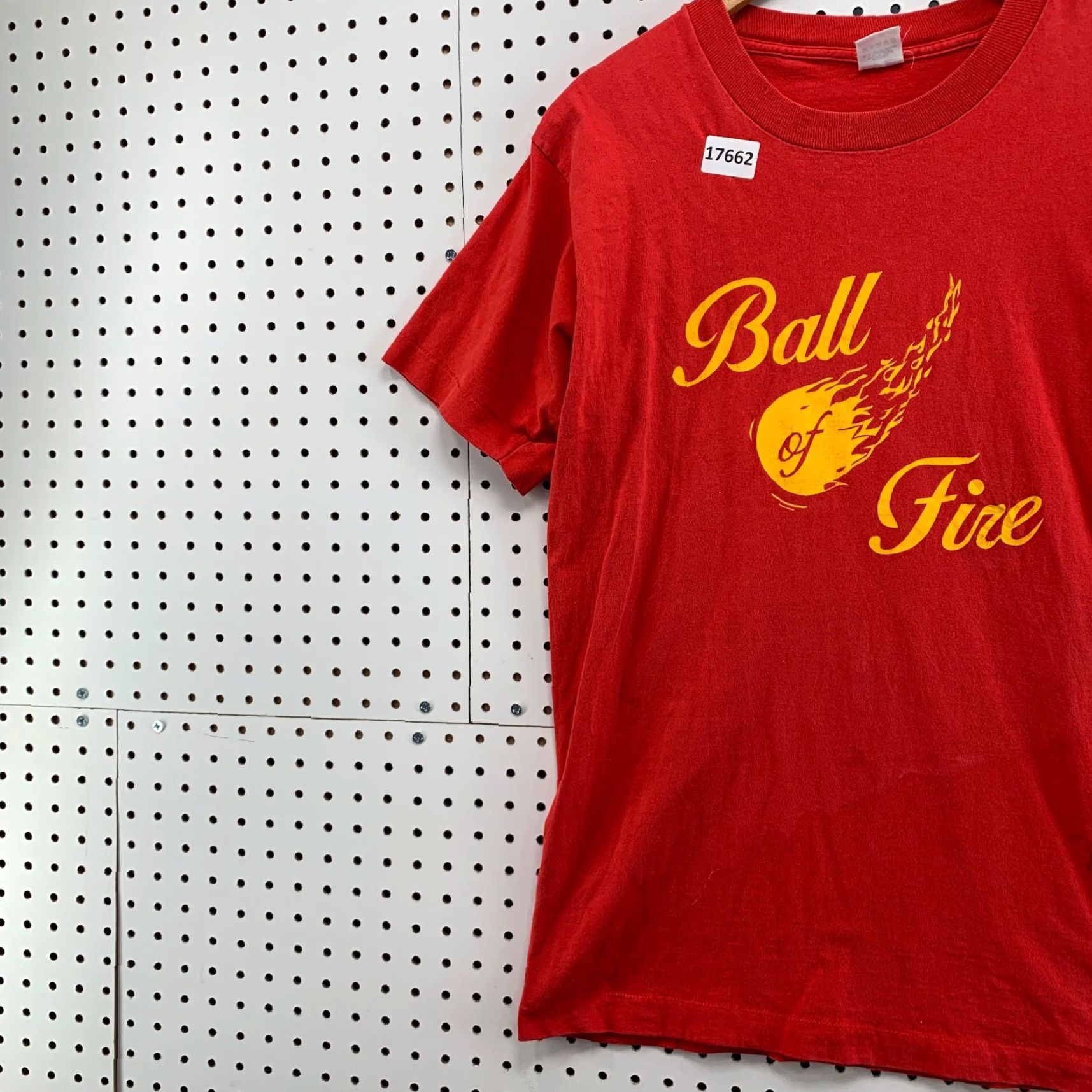 Fruit Of The Loom VINTAGE Ball Of Fire Red Shirt Cotton T-Shirt Mens 90s Stitch Crew Neck Short Sleeve Fruit of the Loom 20X29 90s Theme Size US L / EU 52-54 / 3 - 3 Thumbnail