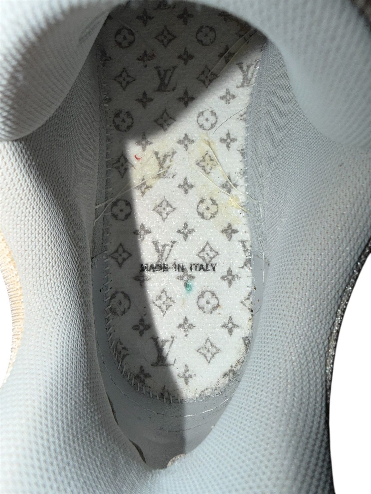 Louis Vuitton Louis Vuitton ‘LV Trainer Sneaker’ White Size US 11 / EU 44 - 11 Thumbnail