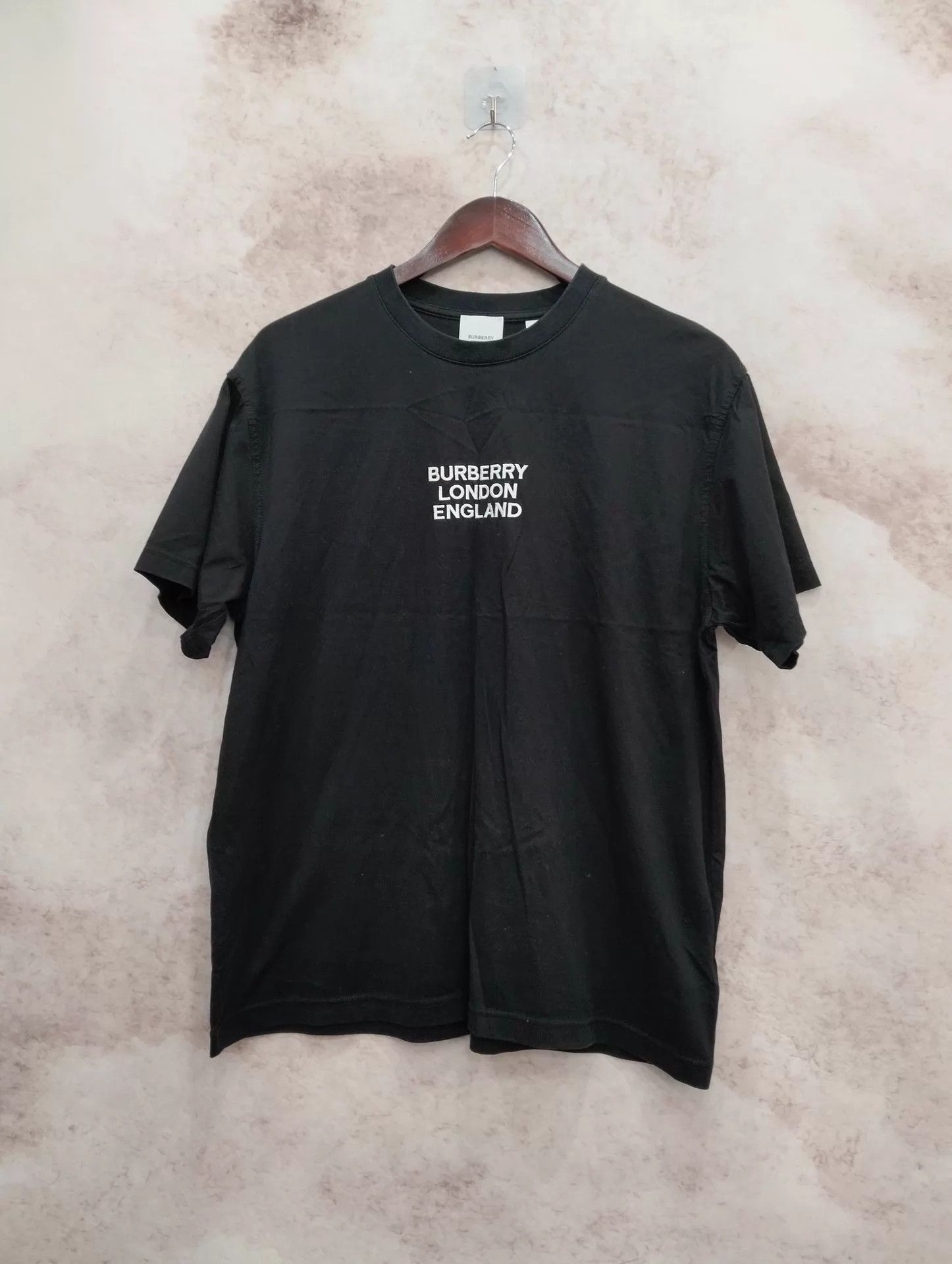 Burberry Burberry Embroidered Logo Oversized Cotton T M 95 New Size M / US 6-8 / IT 42-44 - 1 Thumbnail
