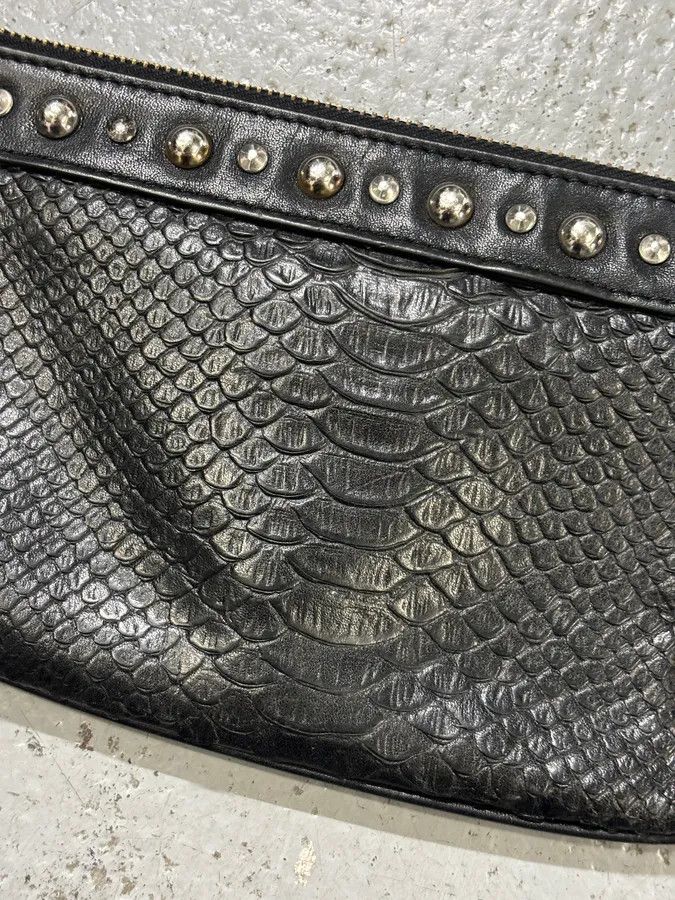 Gucci AW2007 Gucci Black Python Leather Studded Heart Bag by Frida Giannini Size ONE SIZE - 9 Thumbnail