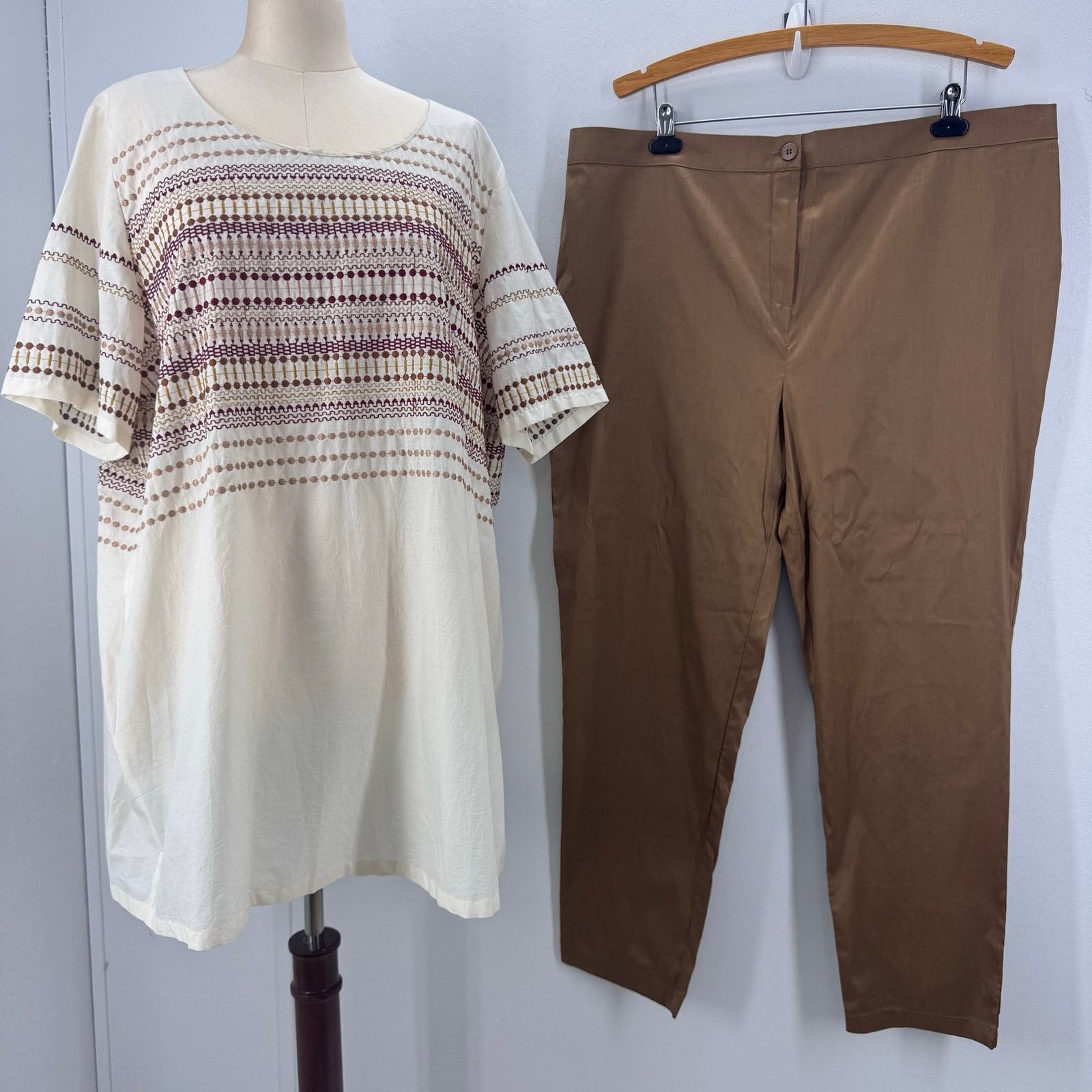 Marina Rinaldi Marina Rinaldi Cotton Tunic Top & Pant Set PLUS 22 Neutral Size 3XL / US 20-22 - 1 Thumbnail