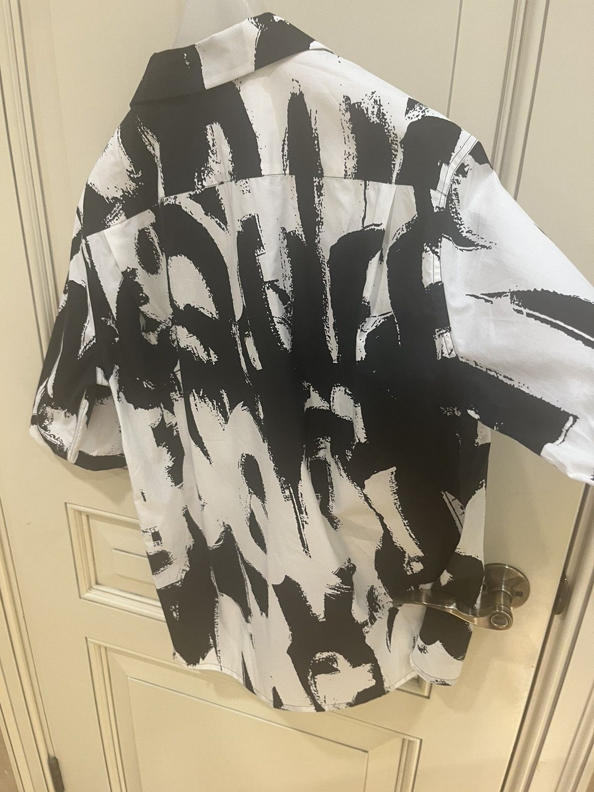 Alexander McQueen logo Graffiti print bowling shirt size 15++ Size US M / EU 48-50 / 2 - 17 Thumbnail