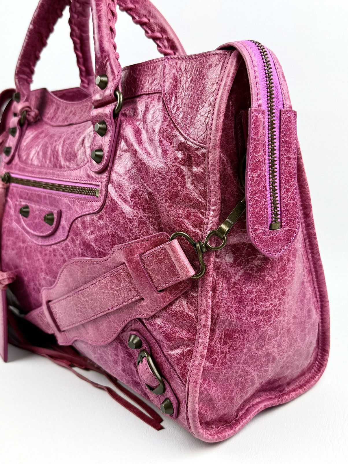 Balenciaga Balenciaga - Classic - Distressed - Metallic Pink - Le City Size ONE SIZE - 3 Thumbnail