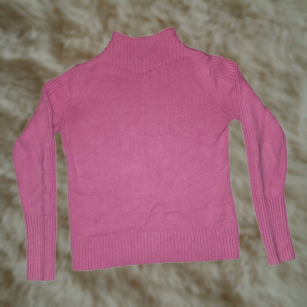 Banana Republic VINTAGE Banana Republic Sweater (Note: Original is non-vintage) Size XS / US 0-2 / IT 36-38 - 1 Thumbnail