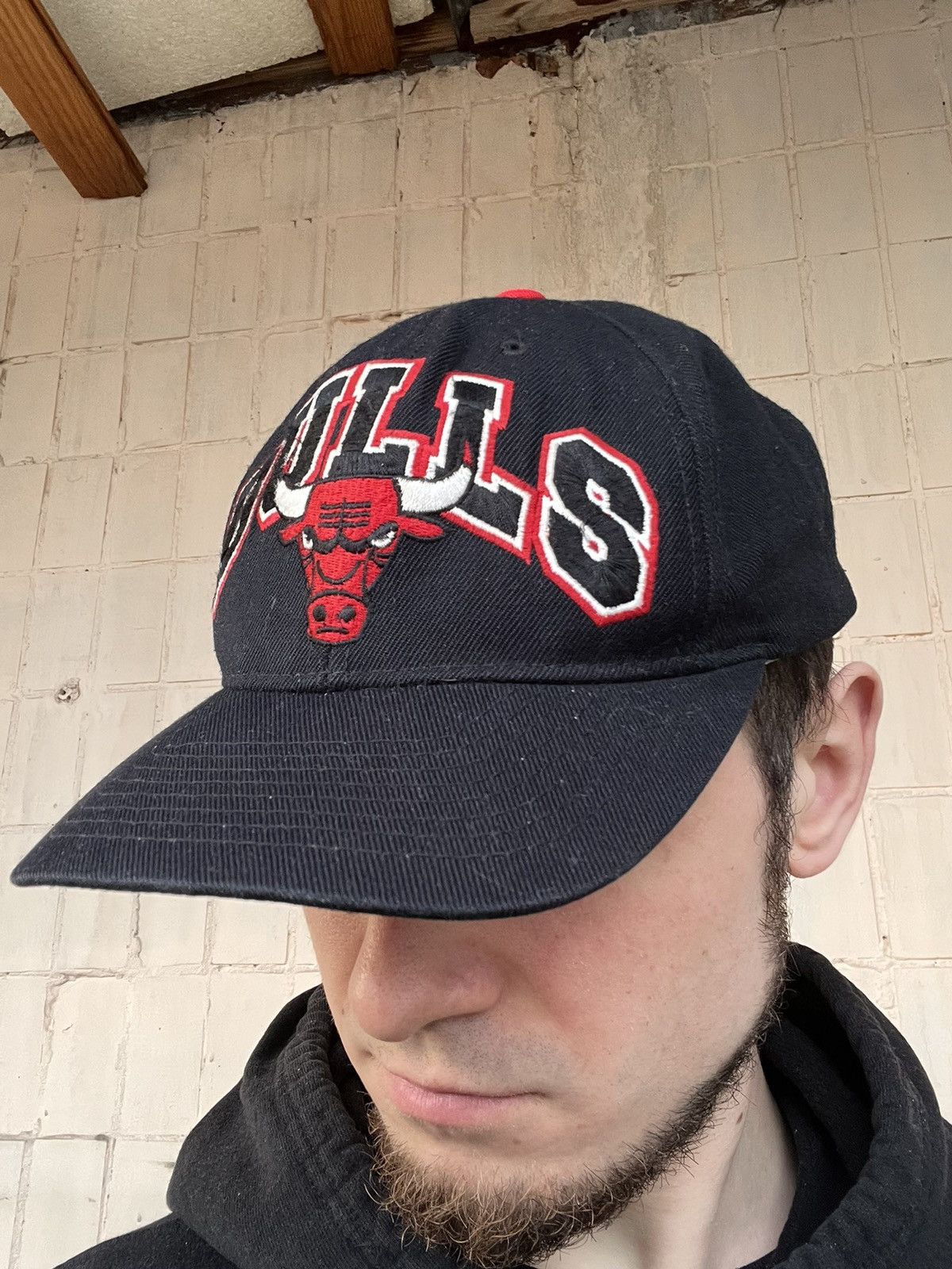 NBA Vintage Chicago Bulls 33 Starter NBA Cap Hat Lakers Bills Size ONE SIZE - 19 Thumbnail
