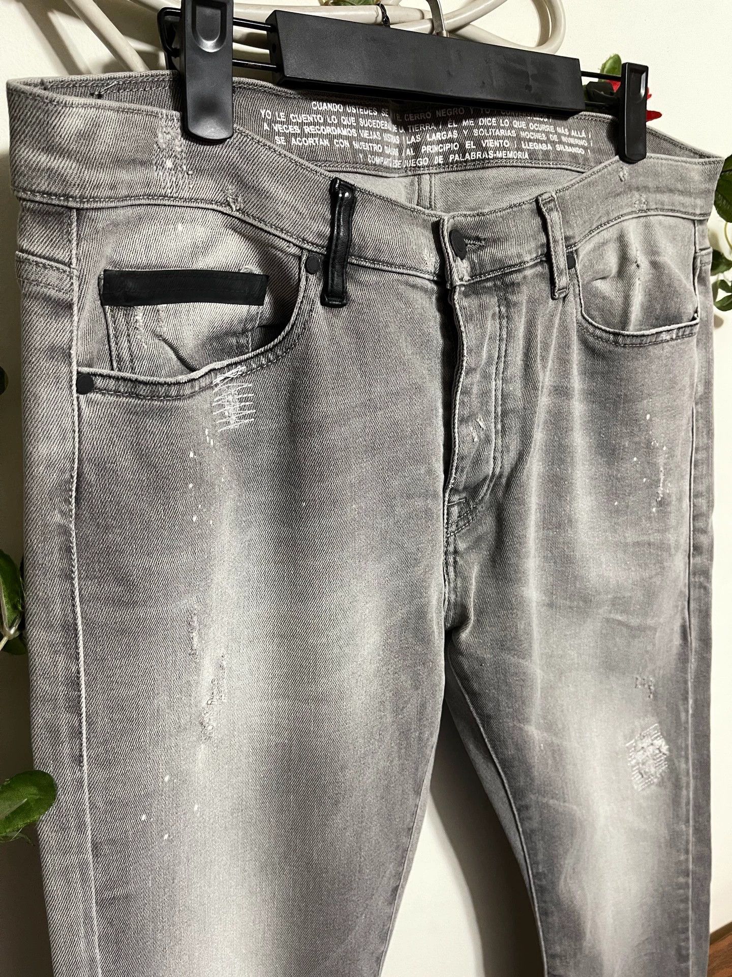 Marcelo Burlon Marcelo Burlon Gray Washed Paint Dot Slim Jeans 34 Size US 34 / EU 50 - 3 Thumbnail
