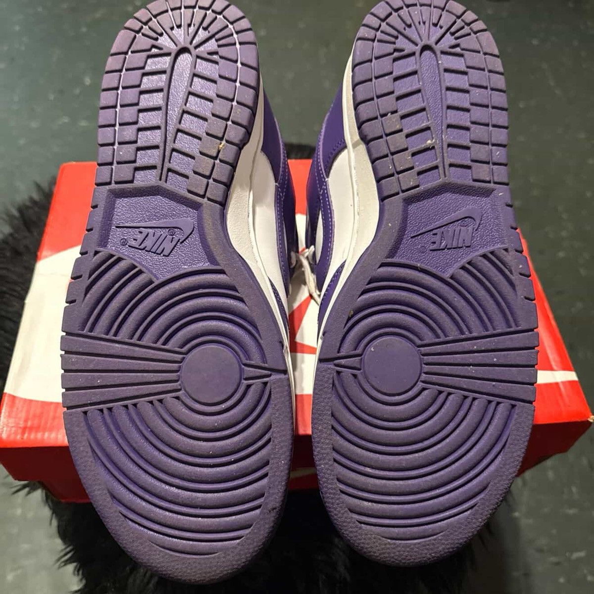 Nike Nike Dunk Low Retro Court Purple White 2022 Men’s Size 10.5 Size US 10.5 / EU 43-44 - 6 Thumbnail