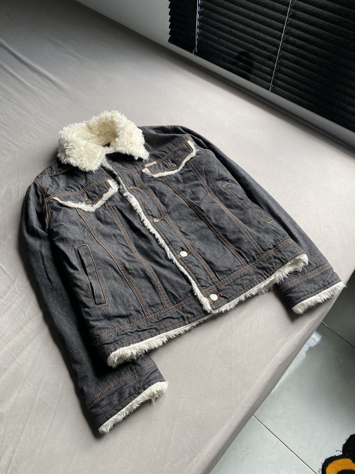Calvin Klein × If Six Was Nine Calvin Klein Denim Sherpa Fur Jacket Size US M / EU 48-50 / 2 - 2 Thumbnail