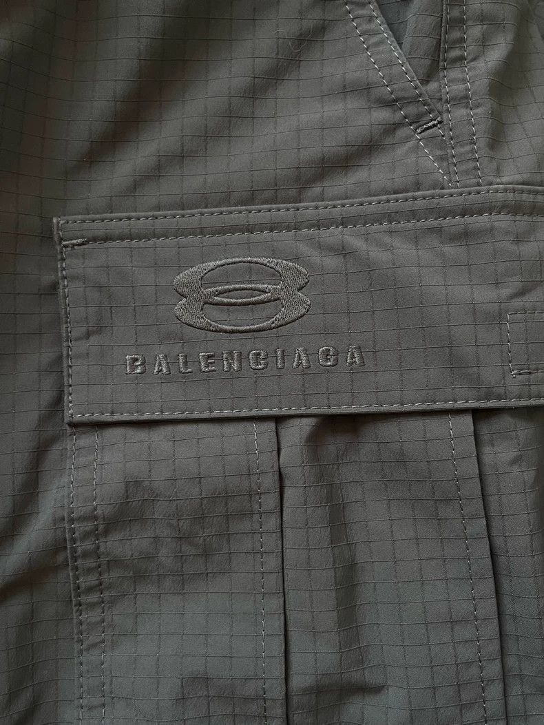 Balenciaga Balenciaga Double Ring Logo Ski Pants-2506 Size US 26 / EU 42 - 2 Thumbnail