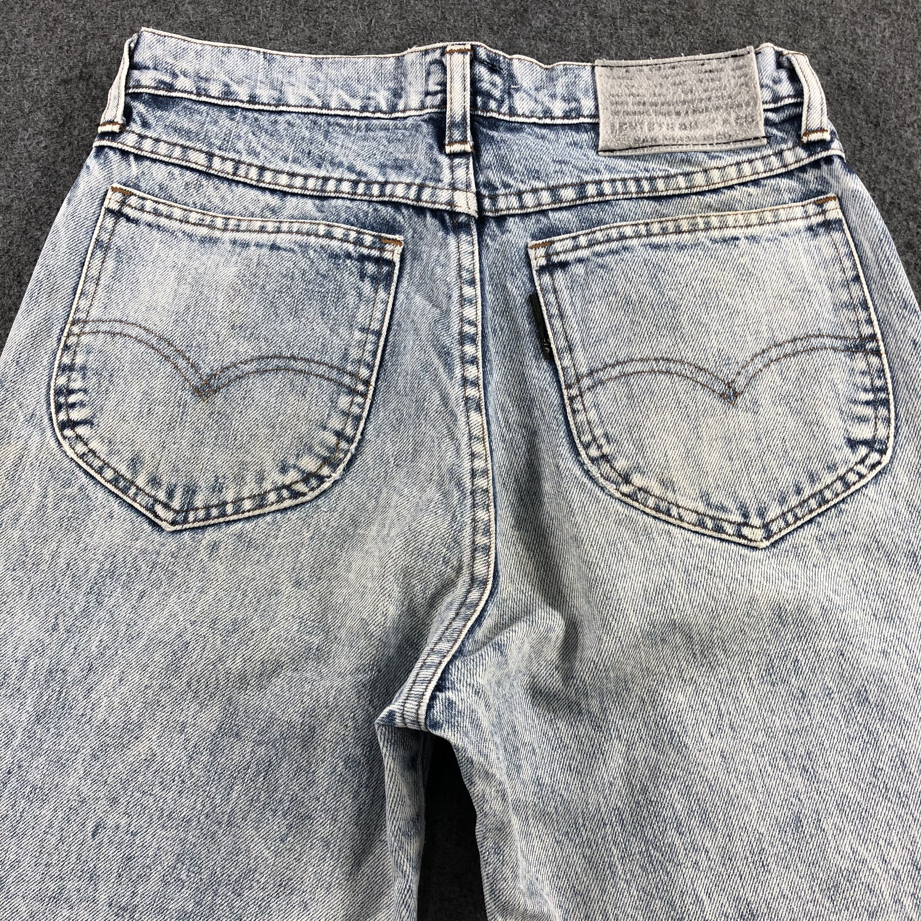 Levi's 90s Vintage Light Wash Levis Jeans-J1784 Size US 28 / EU 44 - 4 Thumbnail
