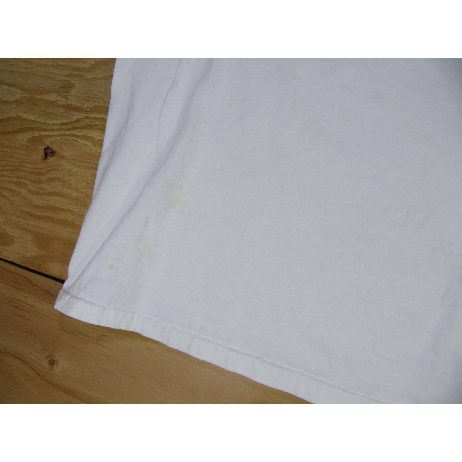 Guess Guess Grooves 2005 Tour T-shirt, Double Sided, White Sz L Size US L / EU 52-54 / 3 - 7 Thumbnail