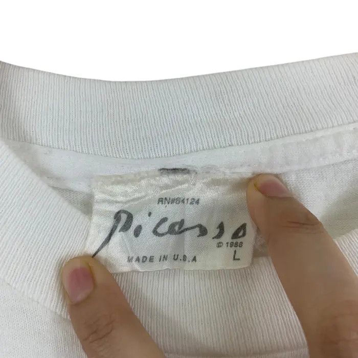 Vintage Vintage 1988 PICASSO BOUQUET OF PEACE Painting Tee Shirt Size L / US 10 / IT 46 - 6 Thumbnail