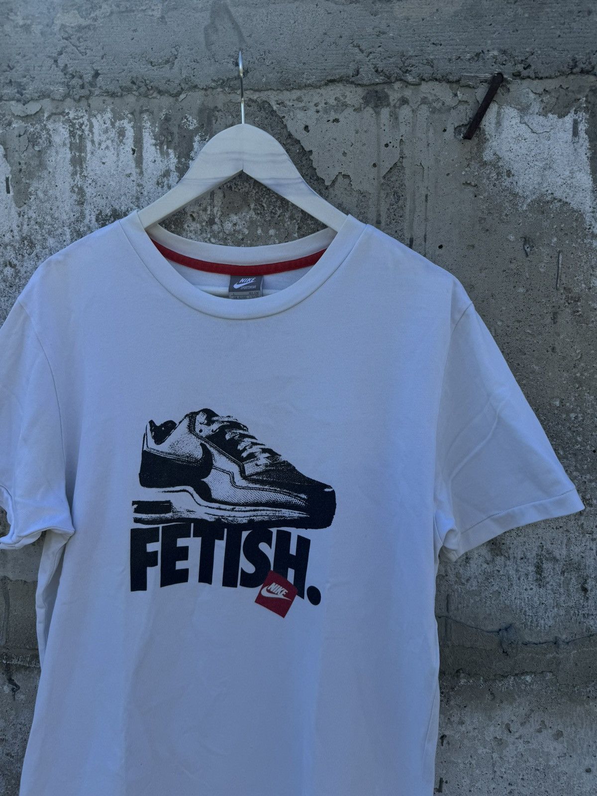 Nike × Vintage Y2K Nike Fetish Airmax vintage t-shirt tee sex porn tee Size US L / EU 52-54 / 3 - 4 Thumbnail
