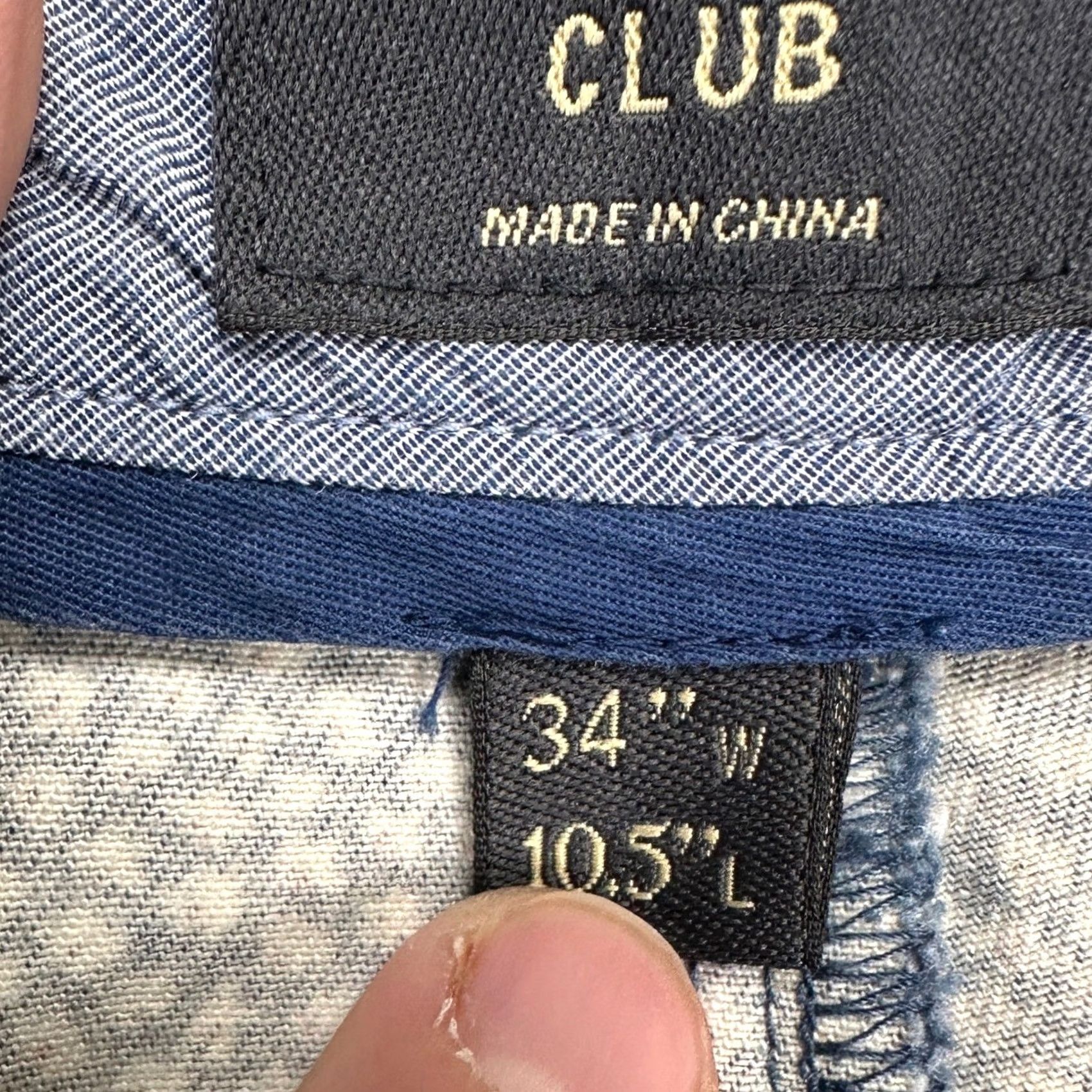 Vintage J Crew Club Mens Khakis Shorts 34X10.5 Blue Floral Casual Flat Front Pockets Men Sized 34, Inseam 10.5, Regular Fit, Cotton, Vintage No, Preppy Theme Size US 34 / EU 50 - 4 Thumbnail