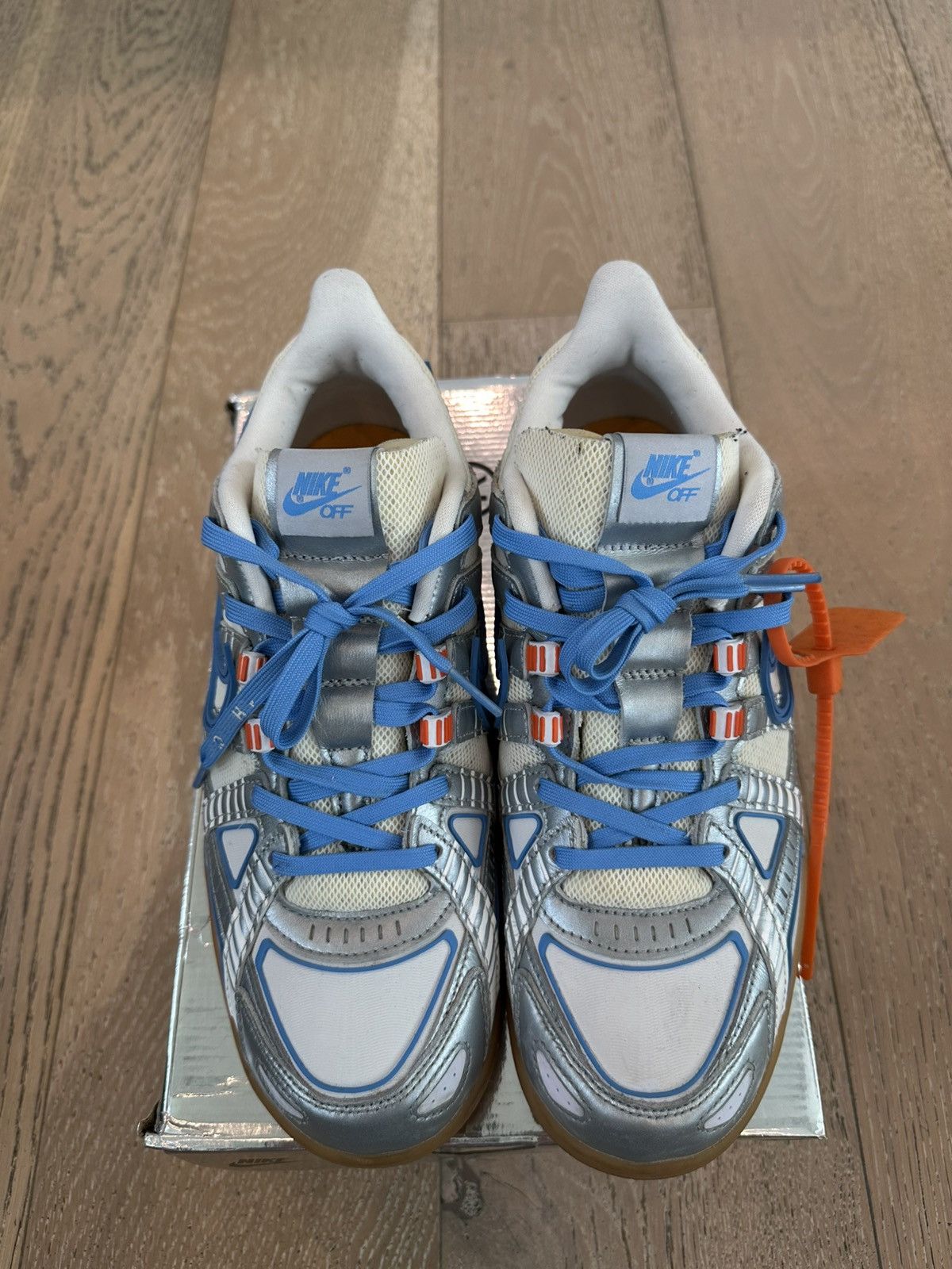 Nike × Off-White Nike Air Rubber Dunk Off-White UNC Size US 10.5 / EU 43-44 - 2 Thumbnail