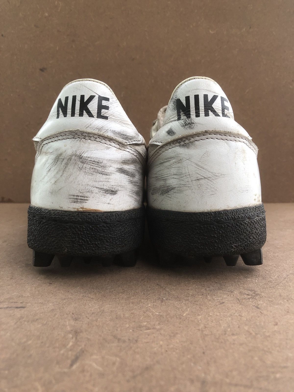 Nike × Vintage Vtg 1983 Nike White Leather Sneakers Size 9.5 Made In Korea Size US 9.5 / IT 39.5 - 13 Thumbnail