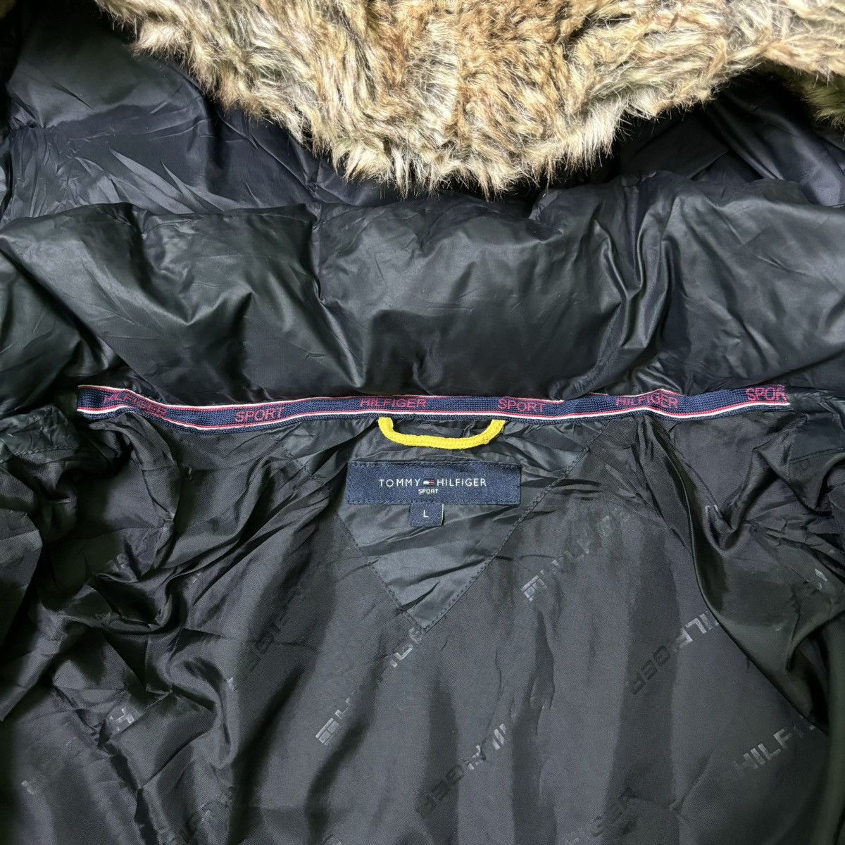 14th Addiction × If Six Was Nine × Le Grande Bleu (L.G.B.) Vintage Tommy Hilfiger fur Jacket down puffer LGB style Size US L / EU 52-54 / 3 - 22 Thumbnail