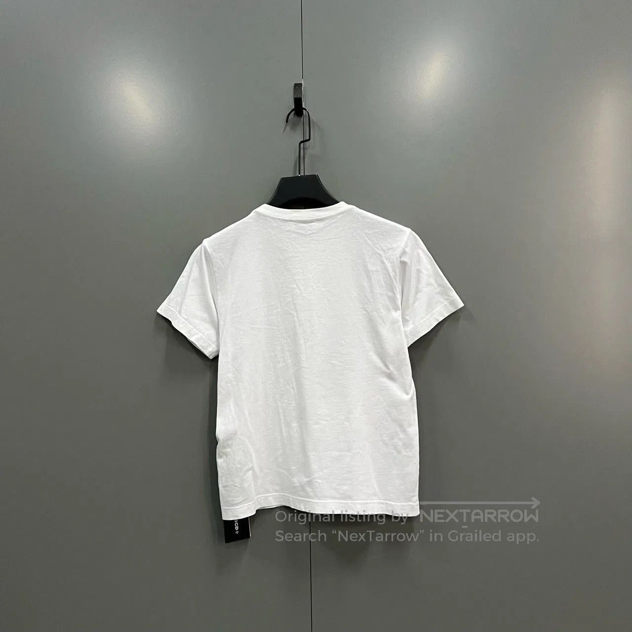 white short sleeve Balenciaga logo t.