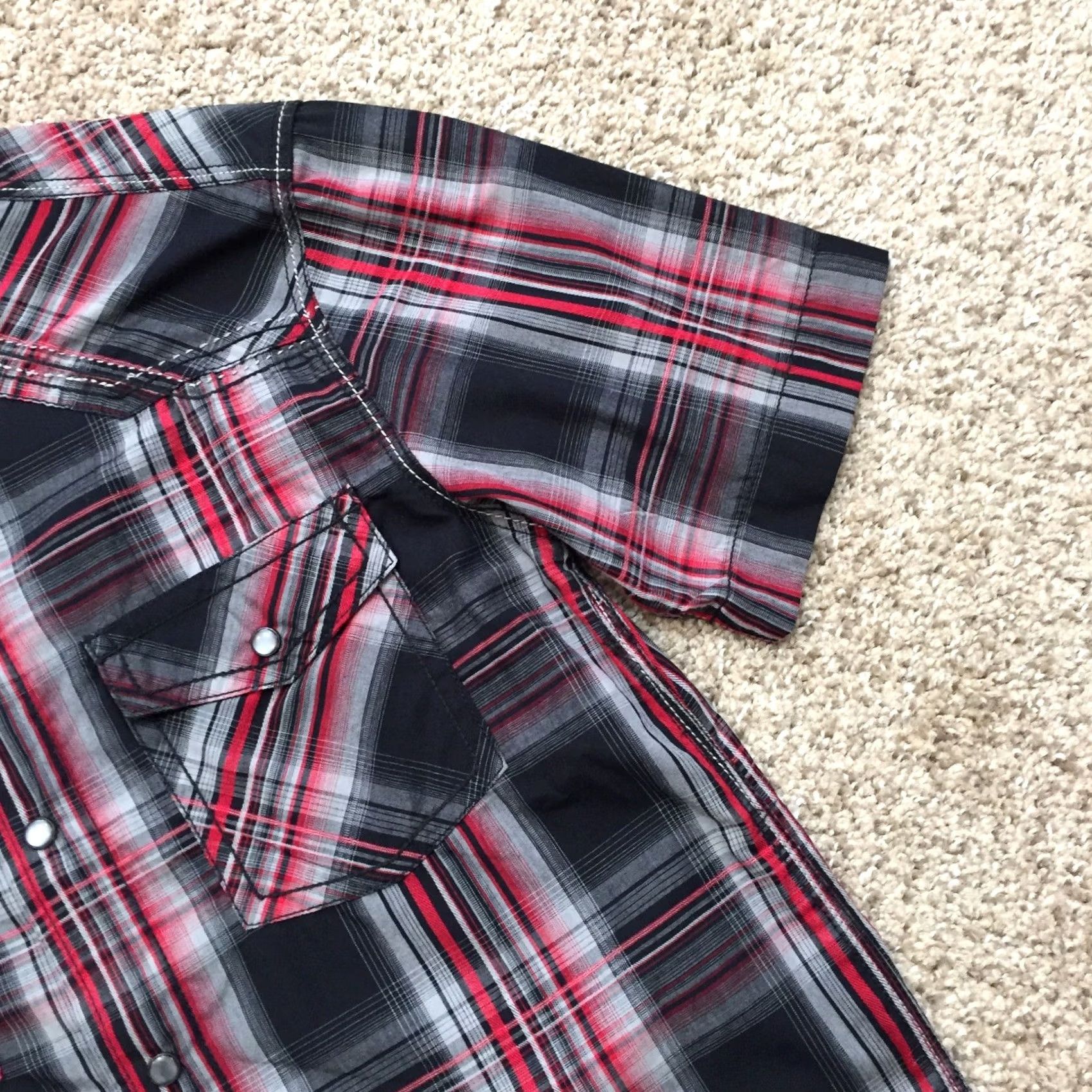 Burnside Burnside Shirt Mens S Black Red Plaid Short Sleeve Snap Western Button-Up Collared Casual Burnside Mens S Black Red Plaid Western Shirt Size US S / EU 44-46 / 1 - 4 Thumbnail