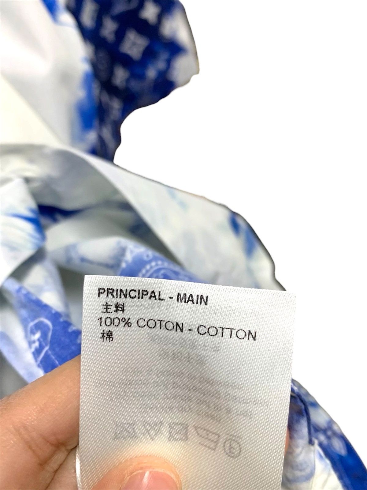 Louis Vuitton Louis Vuitton L Monogram Bandana Button Up Shirt Size US L / EU 52-54 / 3 - 8 Thumbnail