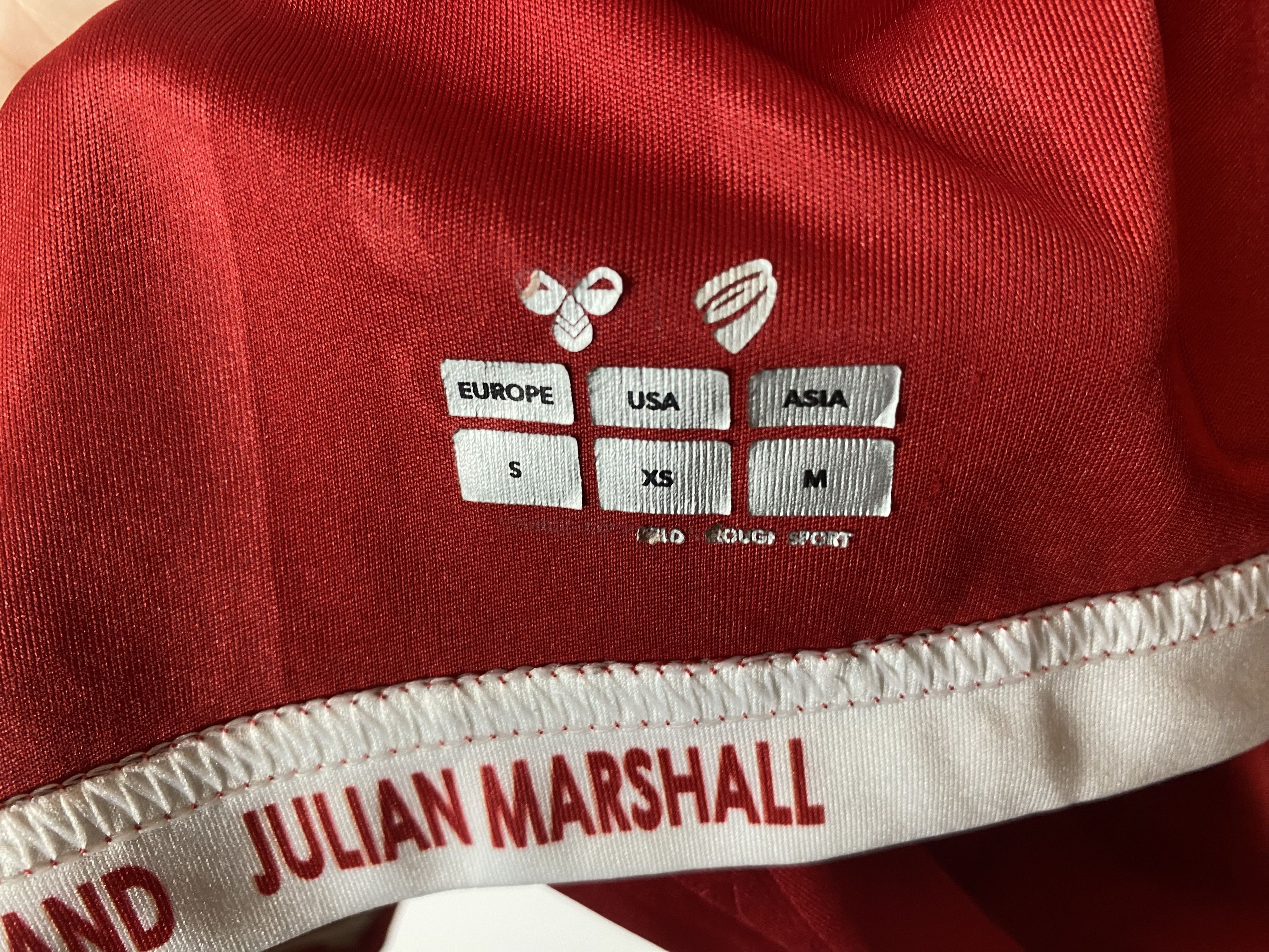 Hummel BRISTOL CITY 2020 2021 HOME FOOTBALL SHIRT SOCCER JERSEY Size US S / EU 44-46 / 1 - 9 Thumbnail