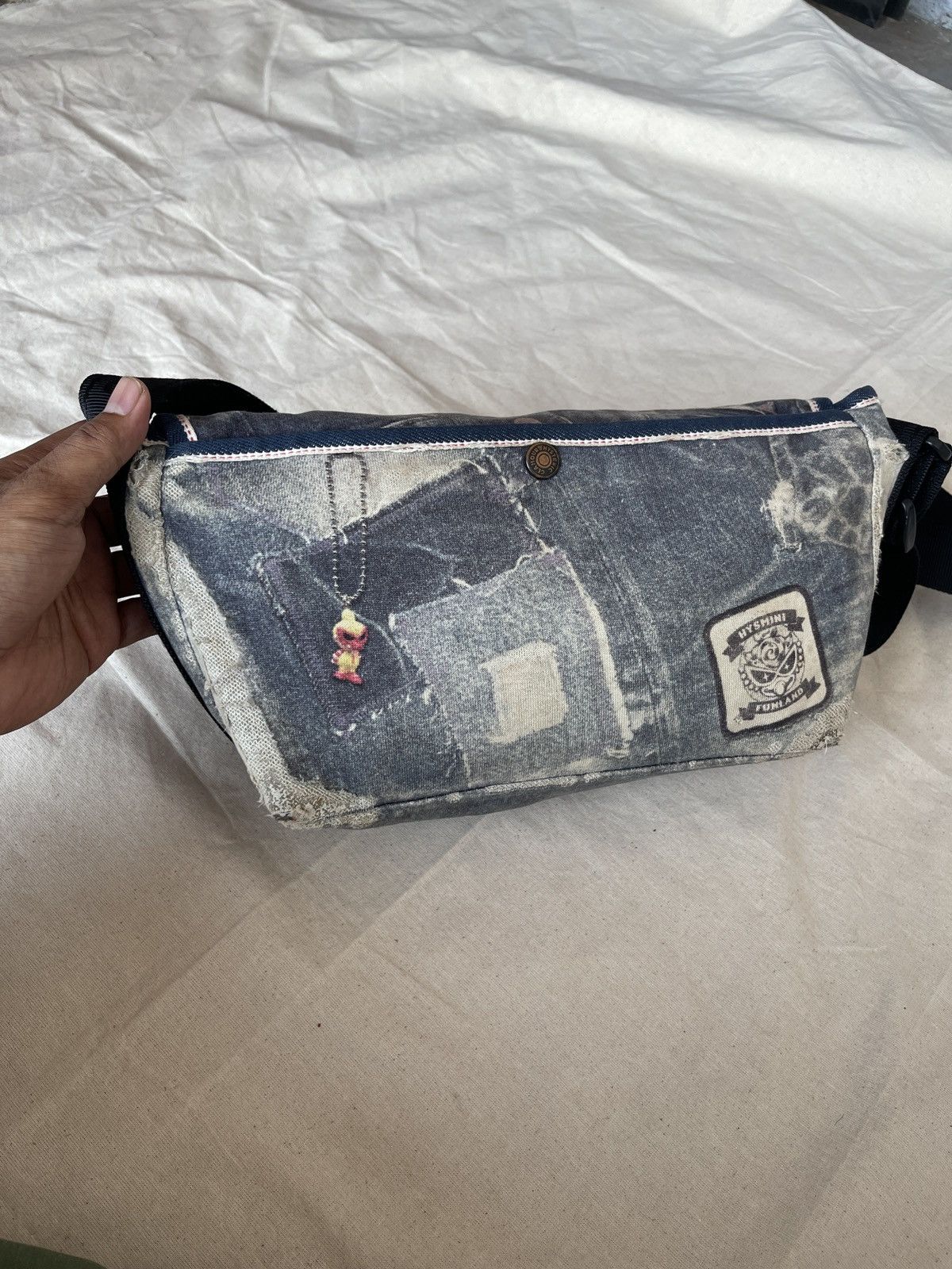 Hysteric Glamour Hysteric Mini Original Distressed Design Sling Bag Size ONE SIZE - 5 Thumbnail