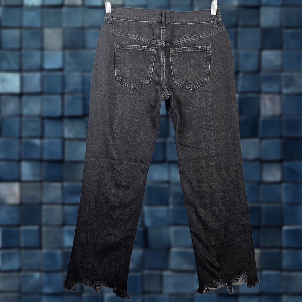 Vintage We the Free Black Dark Wash Distressed Straight Jeans Size 26 Womens Regular Denim 100% Cotton Front Button Breakage? Size 26" / US 2 / IT 38 - 1 Thumbnail