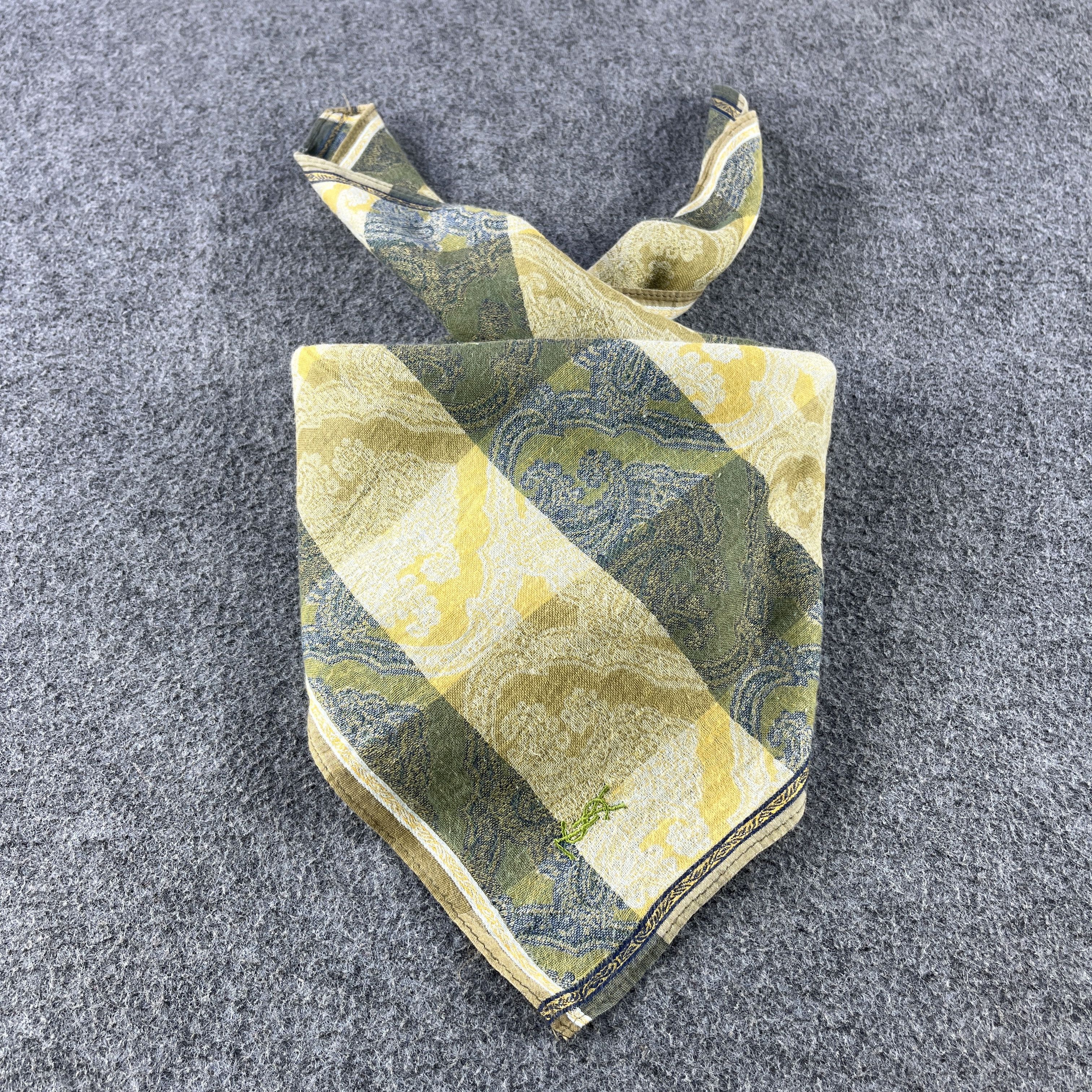Vintage × Yves Saint Laurent Yves Saint Laurent Handkerchiefs Bandana Neckerchief B092 Size ONE SIZE - 1 Thumbnail
