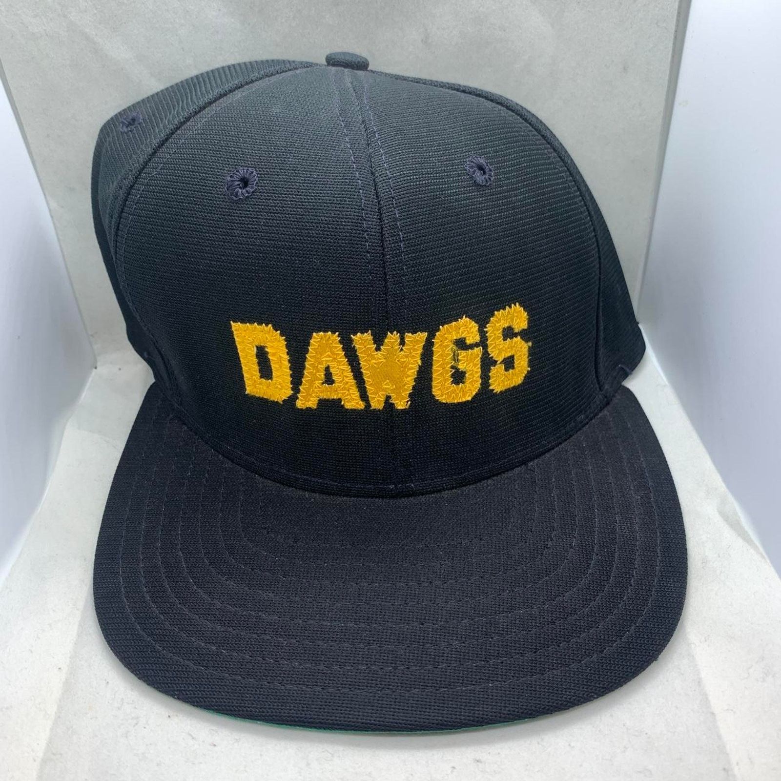 New Era vintage 80s GEORGIA BULLDOGS chain stitched trucker snapback Size ONE SIZE - 2 Thumbnail