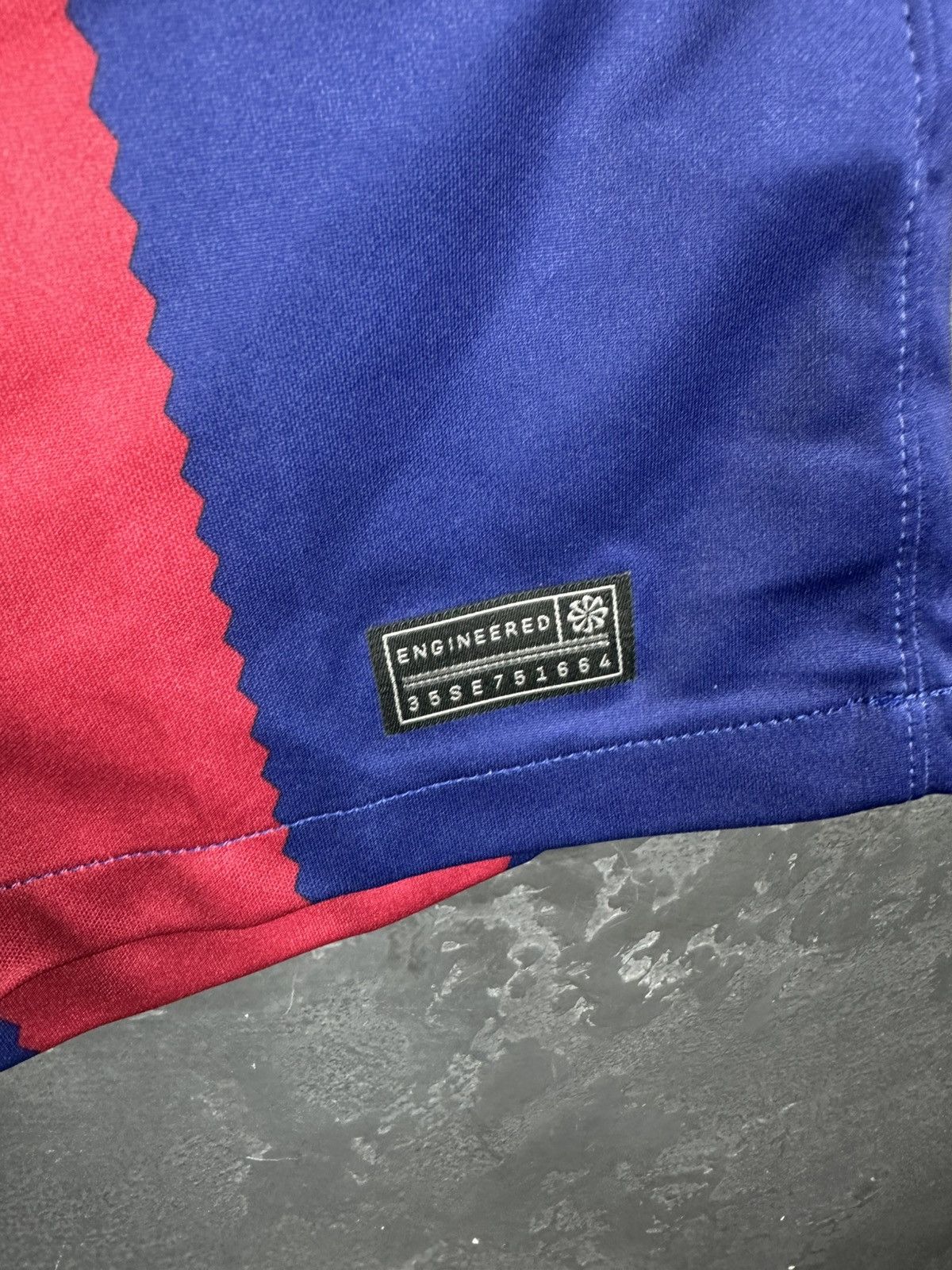 Other Fc Barcelona 10 Soccer Jersey 23/24 Home Champions League Size US M / EU 48-50 / 2 - 10 Thumbnail