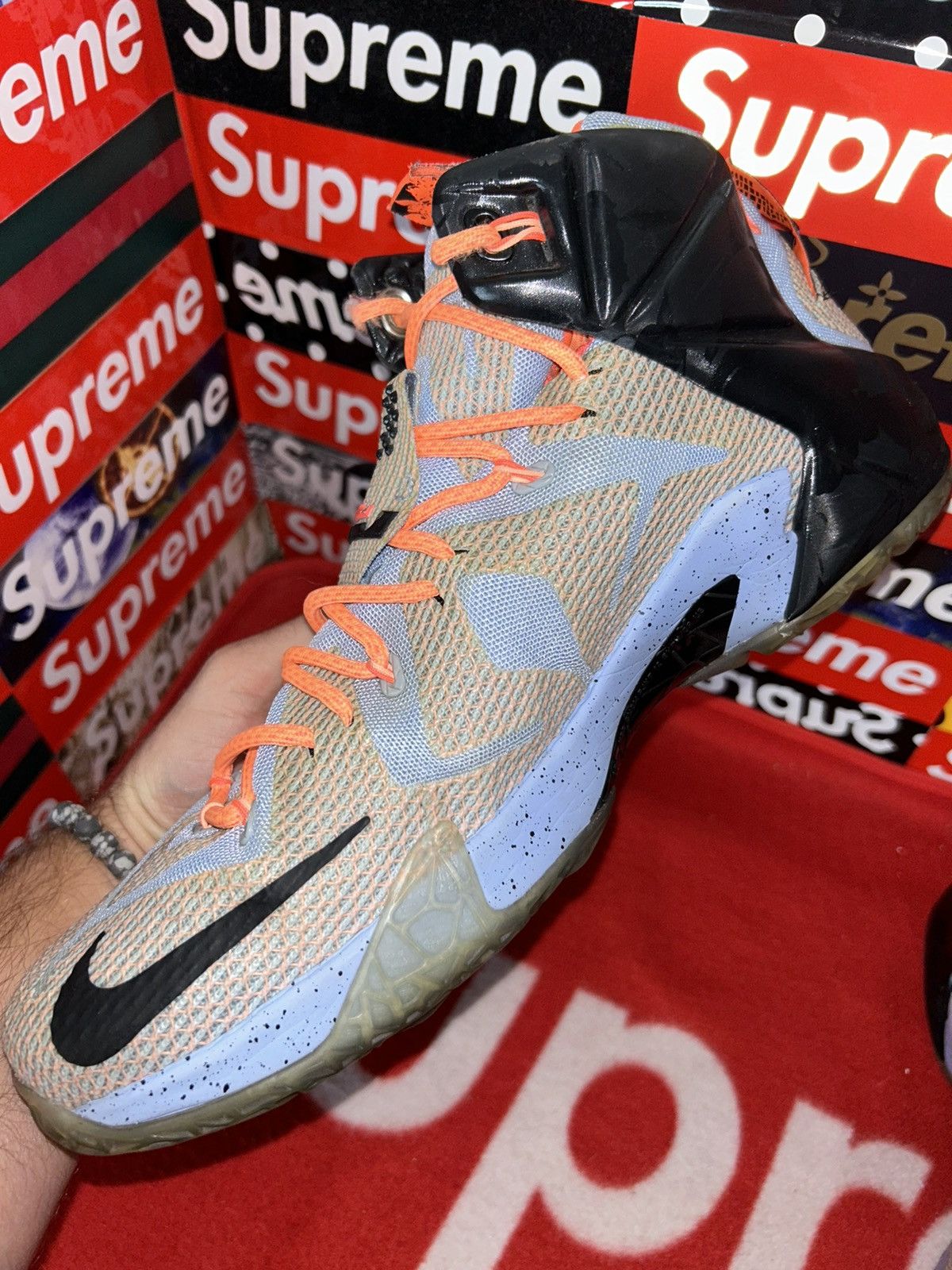 Nike Nike LeBron 12 'Easter' - 684593-488 size 12 Size US 12 / EU 45 - 9 Thumbnail