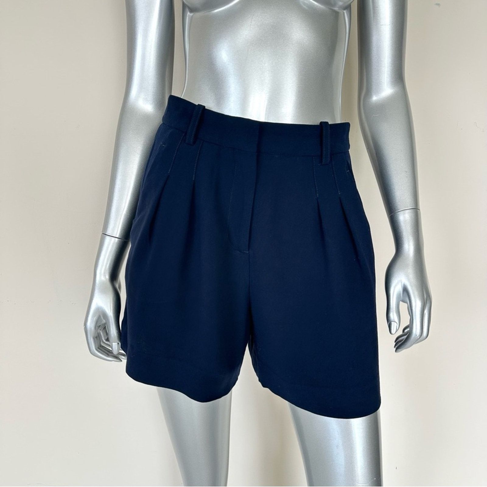 Maje MAJE women navy shorts size 34 EU Size 25" / US 0 / IT 36 - 1 Thumbnail