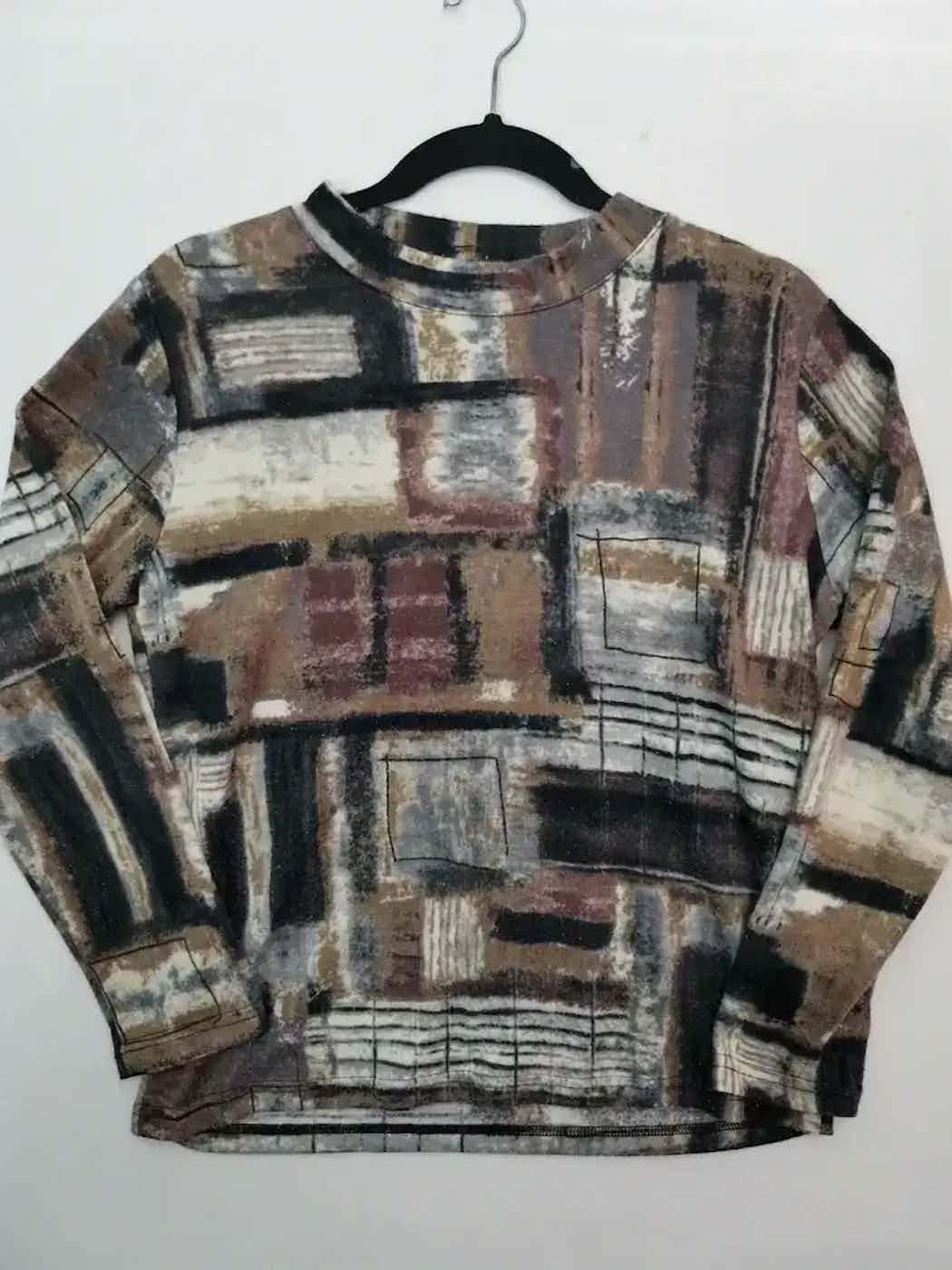 Other Vintage Le Lis Overprint Sweatshirt Size US S / EU 44-46 / 1 - 1 Thumbnail