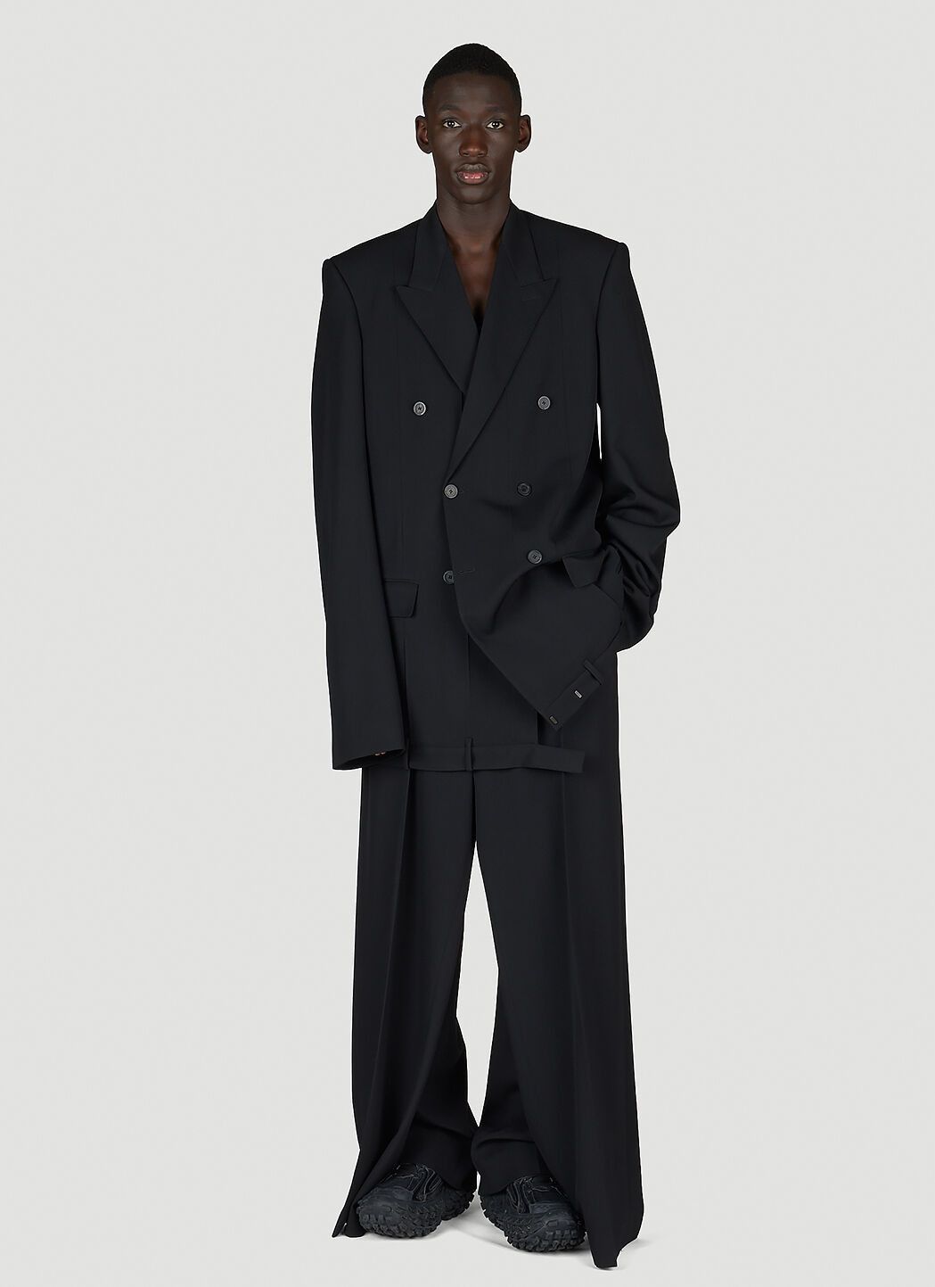 Balenciaga o1srvl11e1124 Deconstructed Jacket in Black Size US XL / EU 56 / 4 - 4 Thumbnail