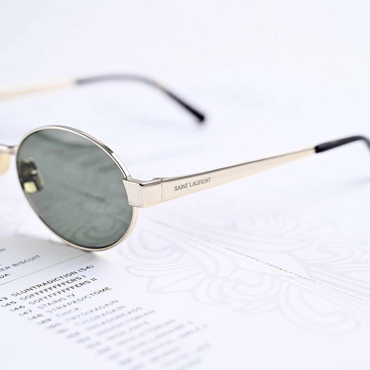 Yves Saint Laurent SAINT LAURENT SL 692 SUNGLASSES Size ONE SIZE - 3 Thumbnail