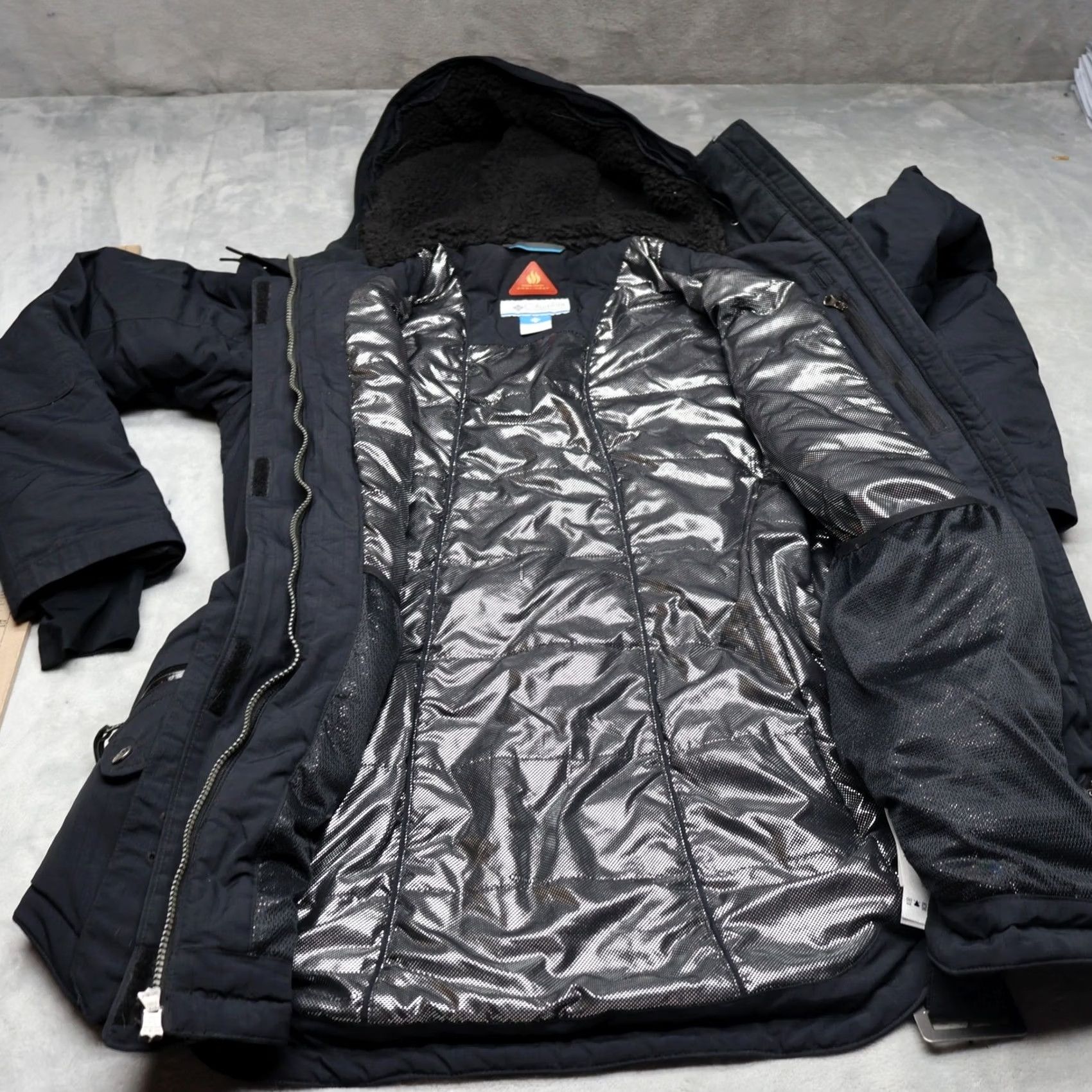 Vintage Columbia Womens Large Black Ripstop Omni-Heat Belted Wind Rain Parka Size L / US 10 / IT 46 - 4 Thumbnail
