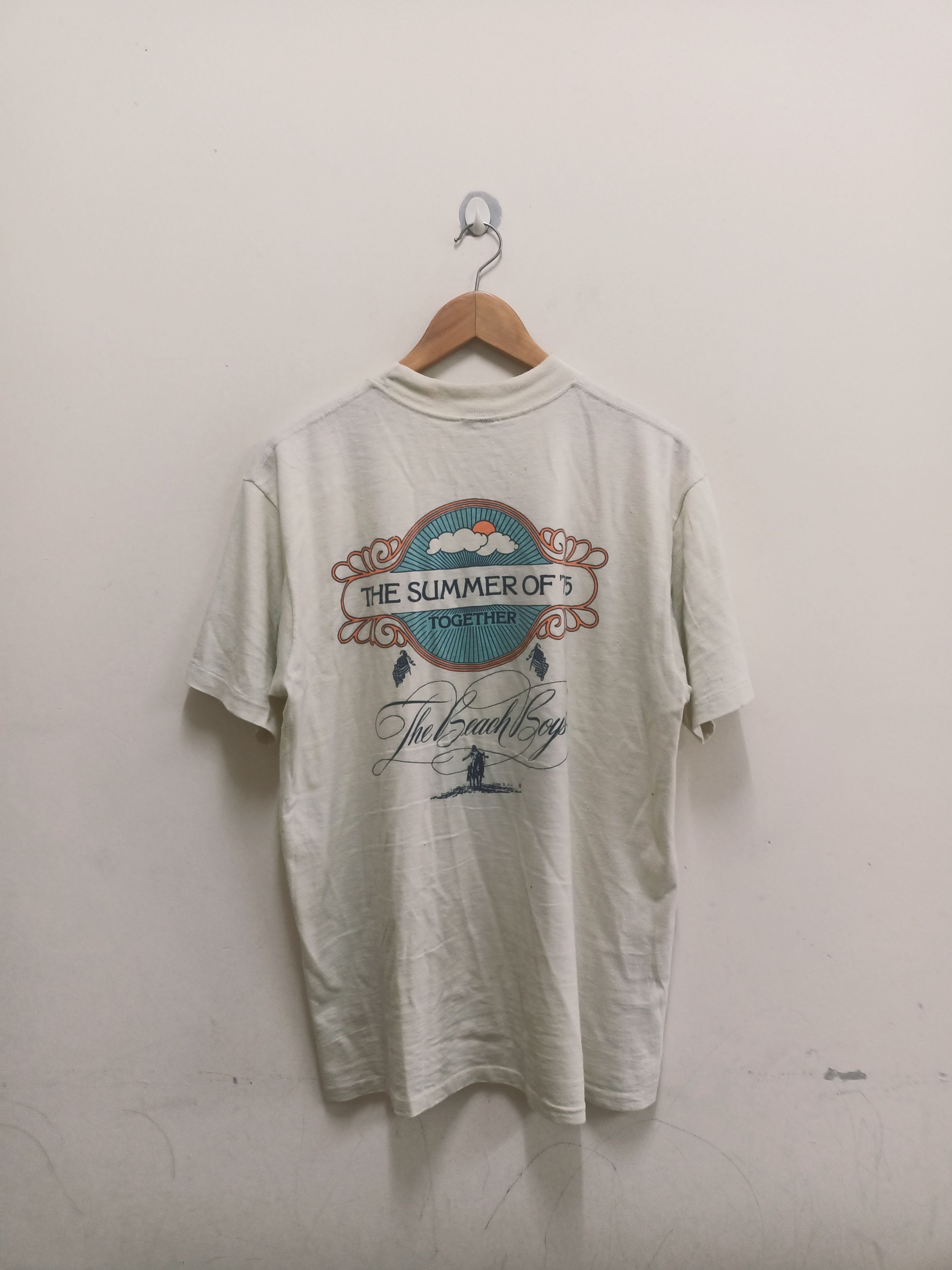 Band Tees The Summer of 75 Together Chicago with The Beach Boys Size US L / EU 52-54 / 3 - 2 Thumbnail