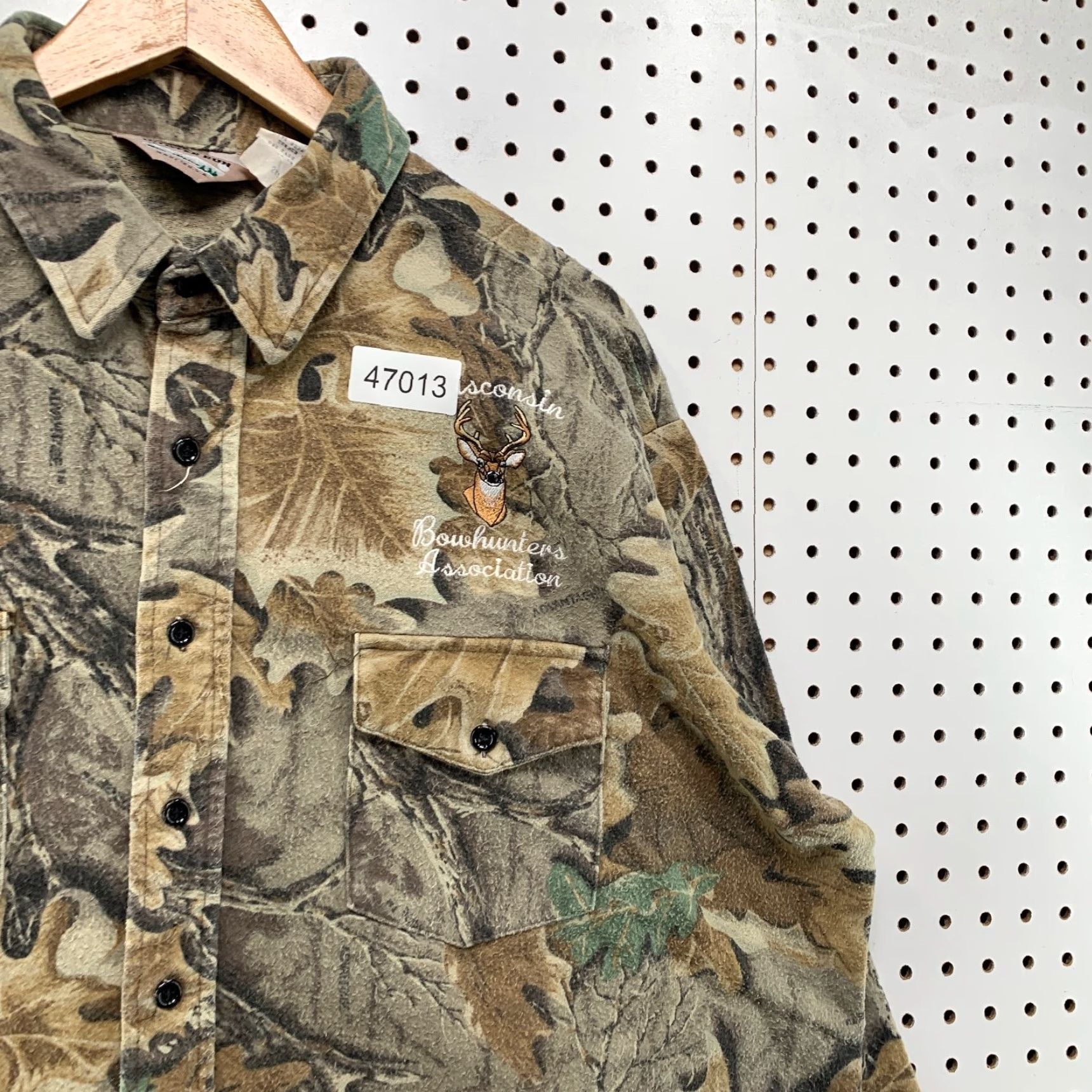 Vintage VINTAGE Wisconsin Bowhunters Button Shirt Mens 2XL Camouflage Chamois Outdoor Size US XXL / EU 58 / 5 - 6 Thumbnail
