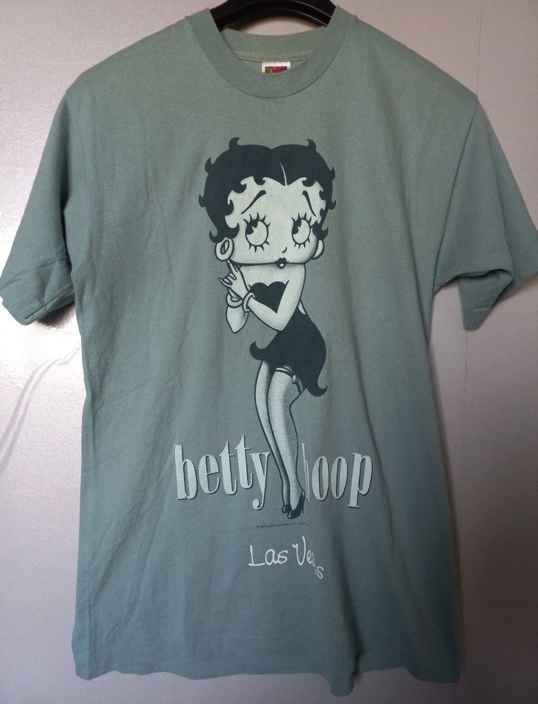 Fruit Of The Loom Vintage 1996 Betty Boop T Shirt Pin Up Las Vegas size L Size US L / EU 52-54 / 3 - 1 Thumbnail