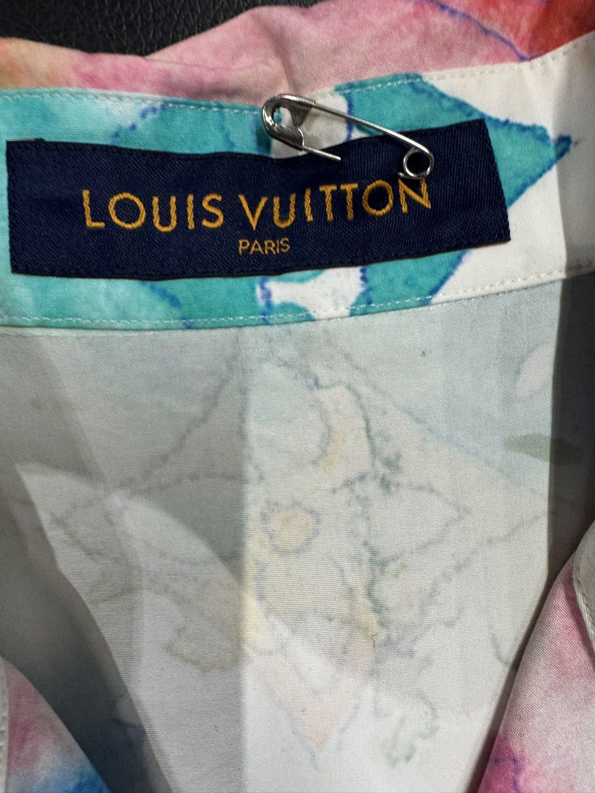 Louis Vuitton Louis Vuitton Watercolor Button Up Shirt Size US S / EU 44-46 / 1 - 3 Thumbnail