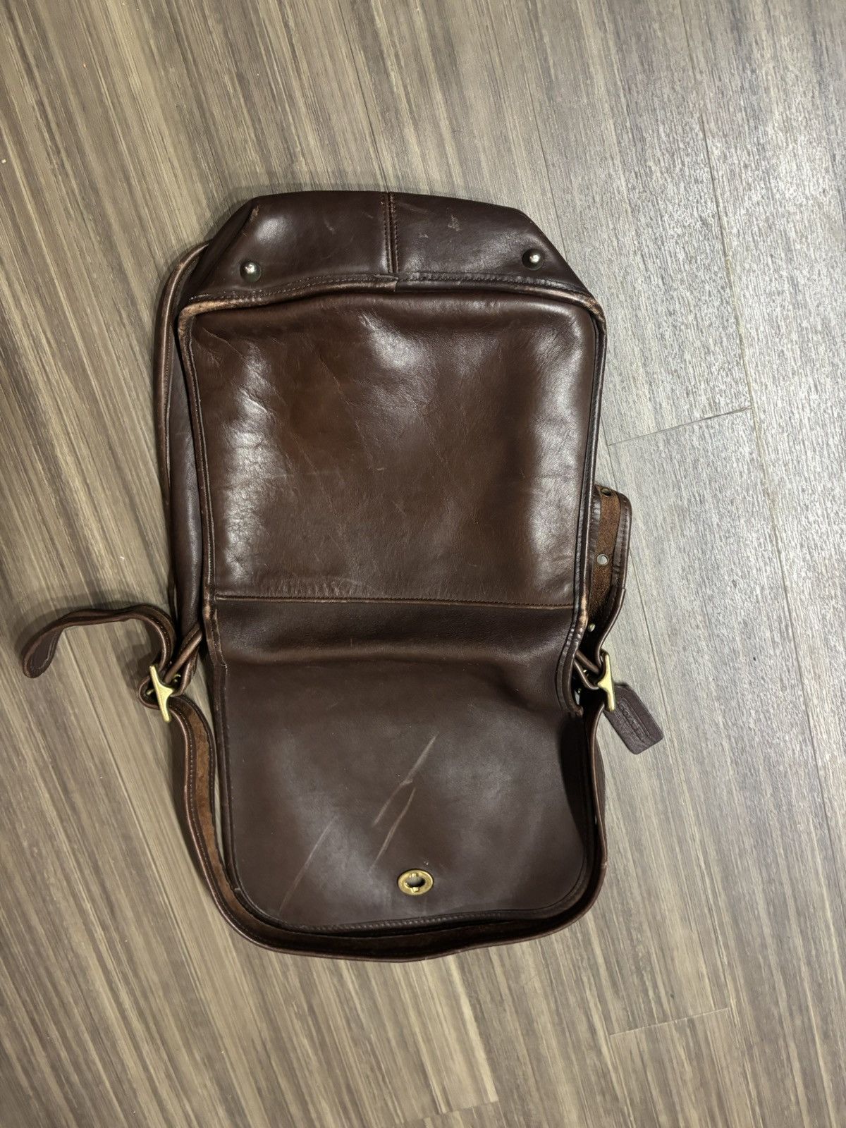 Coach Vtg Coach Brown Leather Shoulder Bag Handbag Purse B6C-9525 Size ONE SIZE - 2 Thumbnail