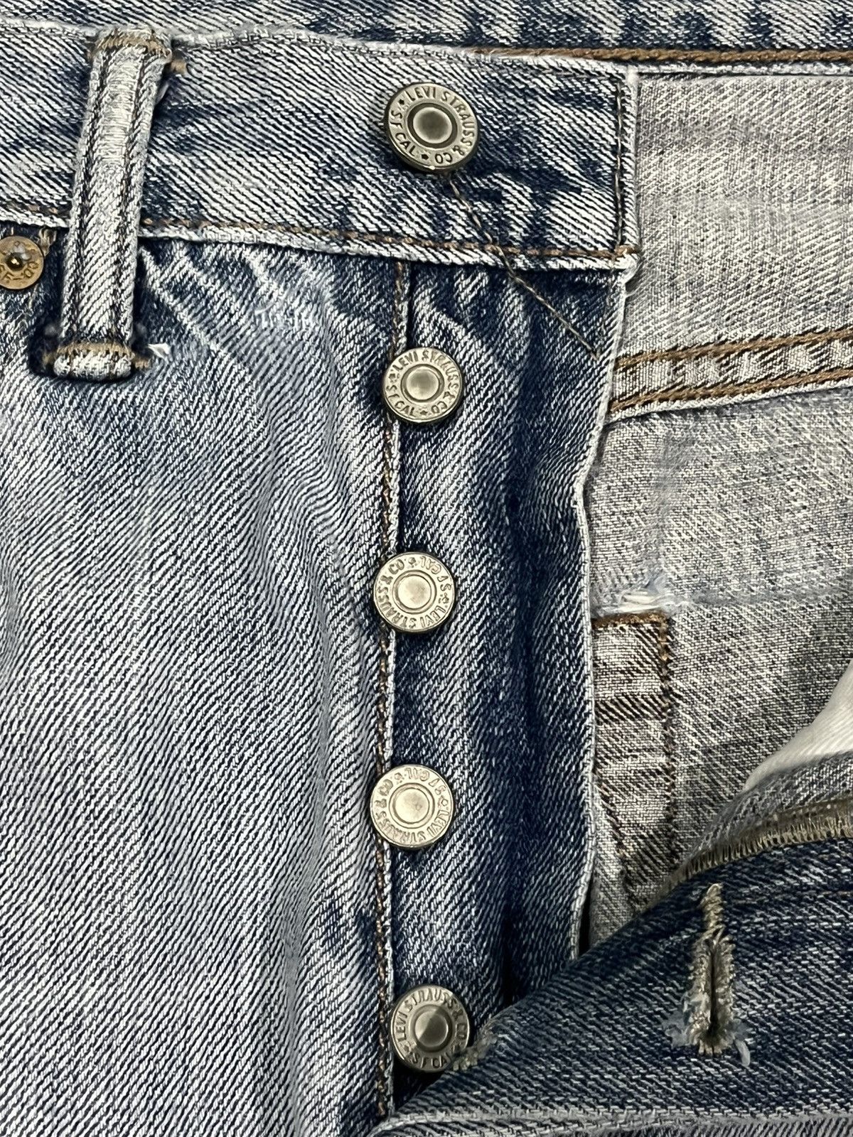 Levi's Vintage Levi’s 501 Sashiko Patchwork Light Blue Washed Jeans Size US 31 - 7 Thumbnail