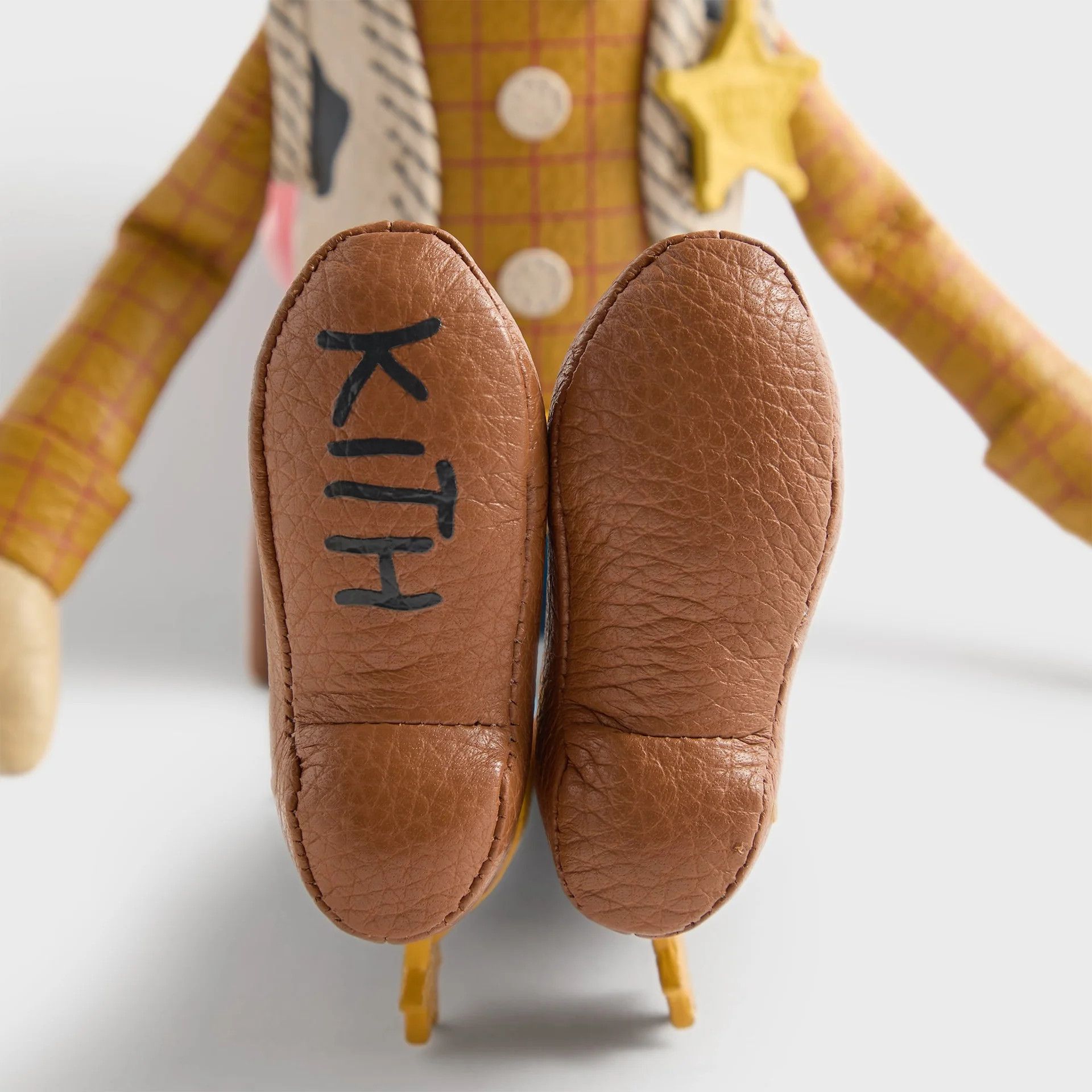 Disney × Kith for Pixar Woody & Buzz Lightyear Leather Plush Dual Pack Size ONE SIZE - 5 Thumbnail