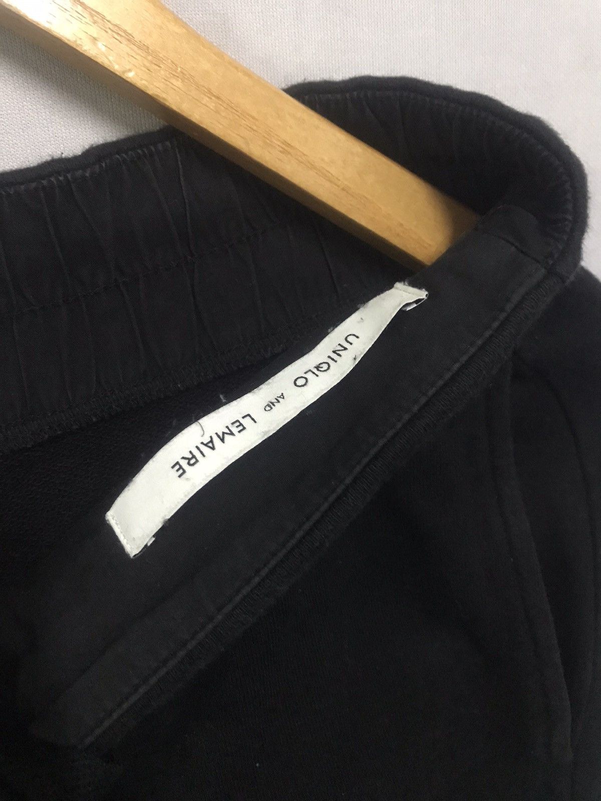 Lemaire × Uniqlo Uniqlo x Lemaire Men’s Black Joggers Size US 33 - 3 Thumbnail